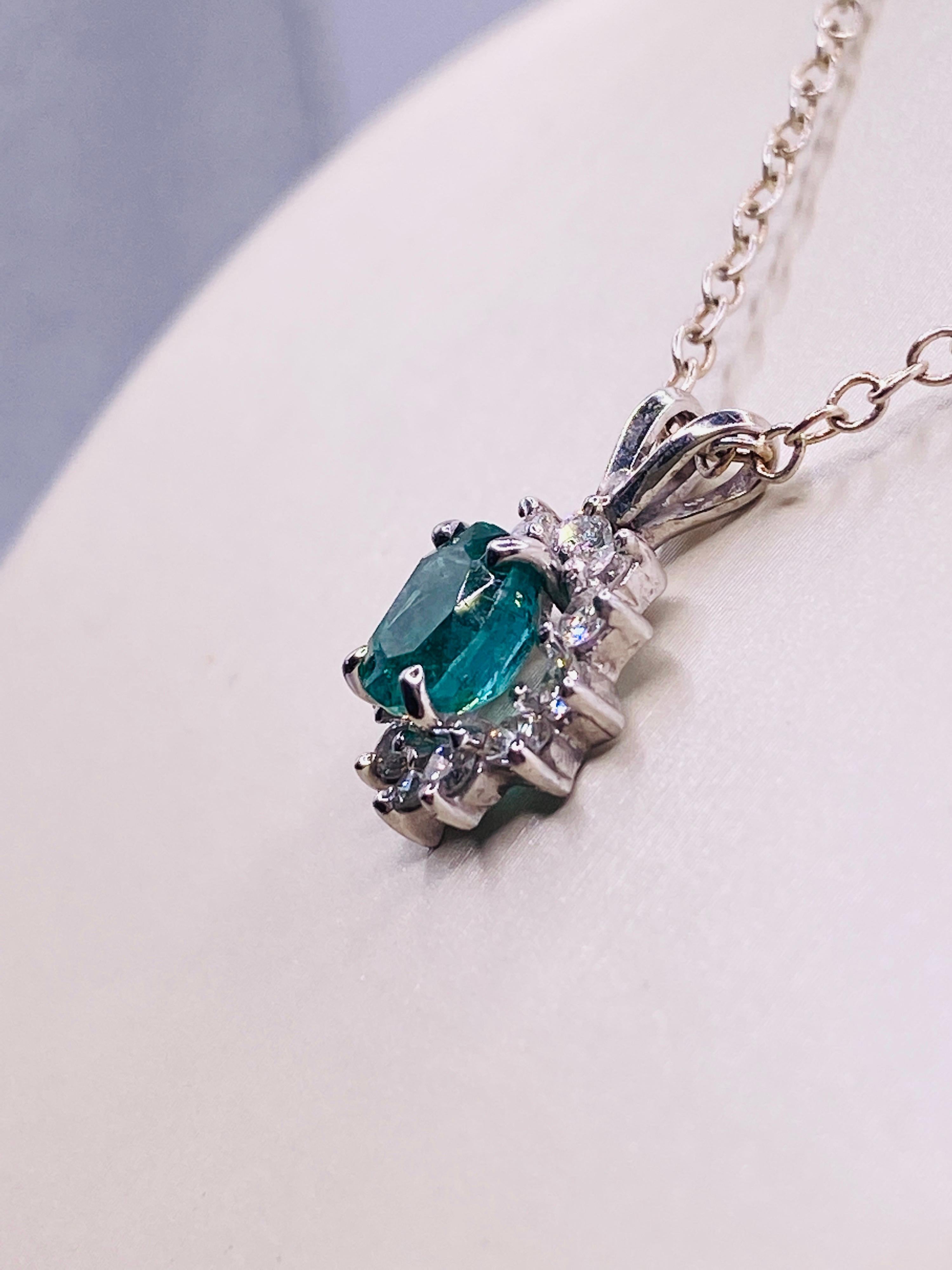 0,56 Karat Smaragd-Diamant-Weißgold-Anhänger für Damen oder Herren