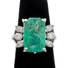 14K White Gold Emerald Diamond Ring