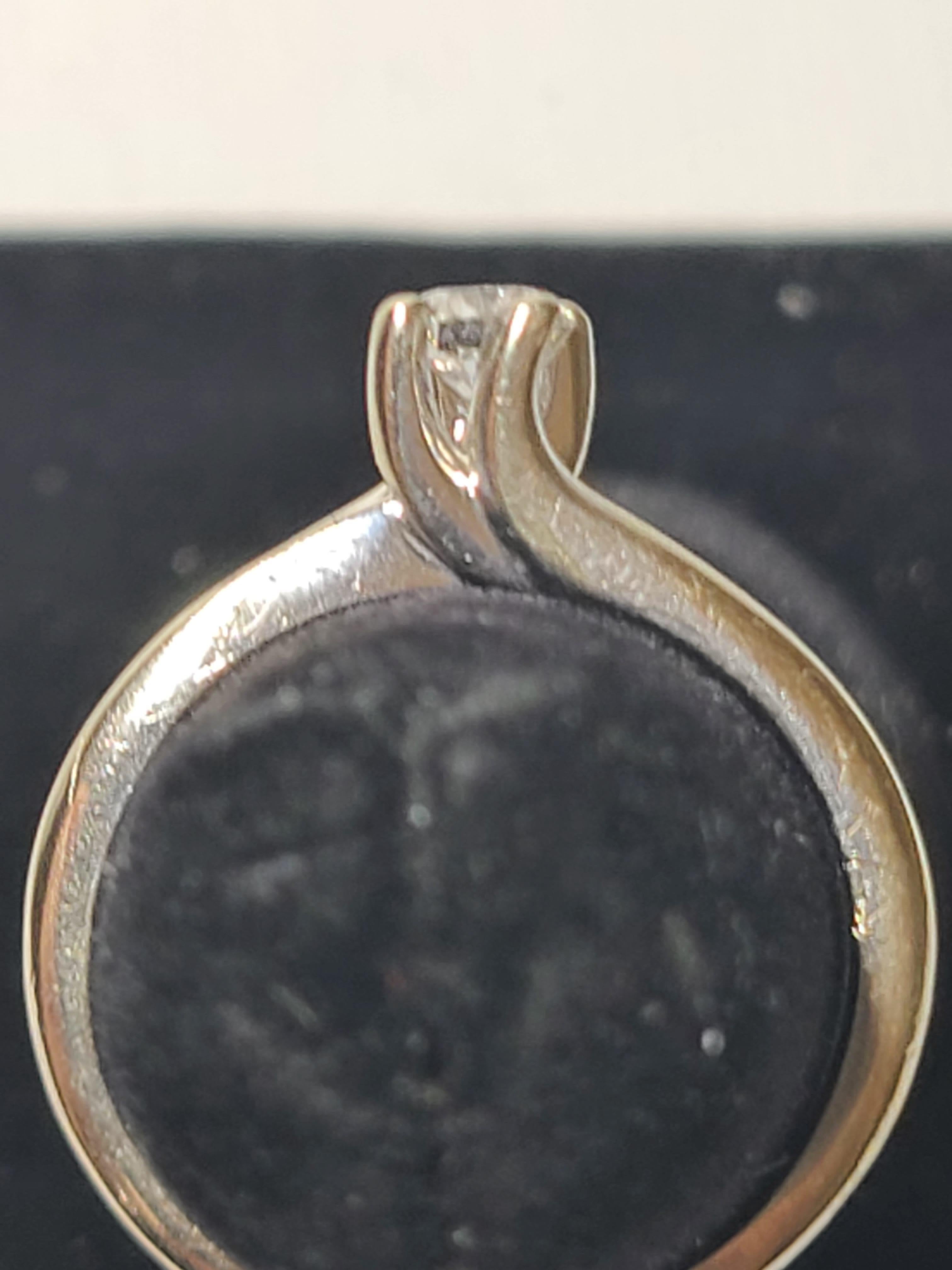 Verlobungsring aus 14 Karat Weißgold mit 4.4 mm Diamant im Zustand „Gut“ in Endwell, NY