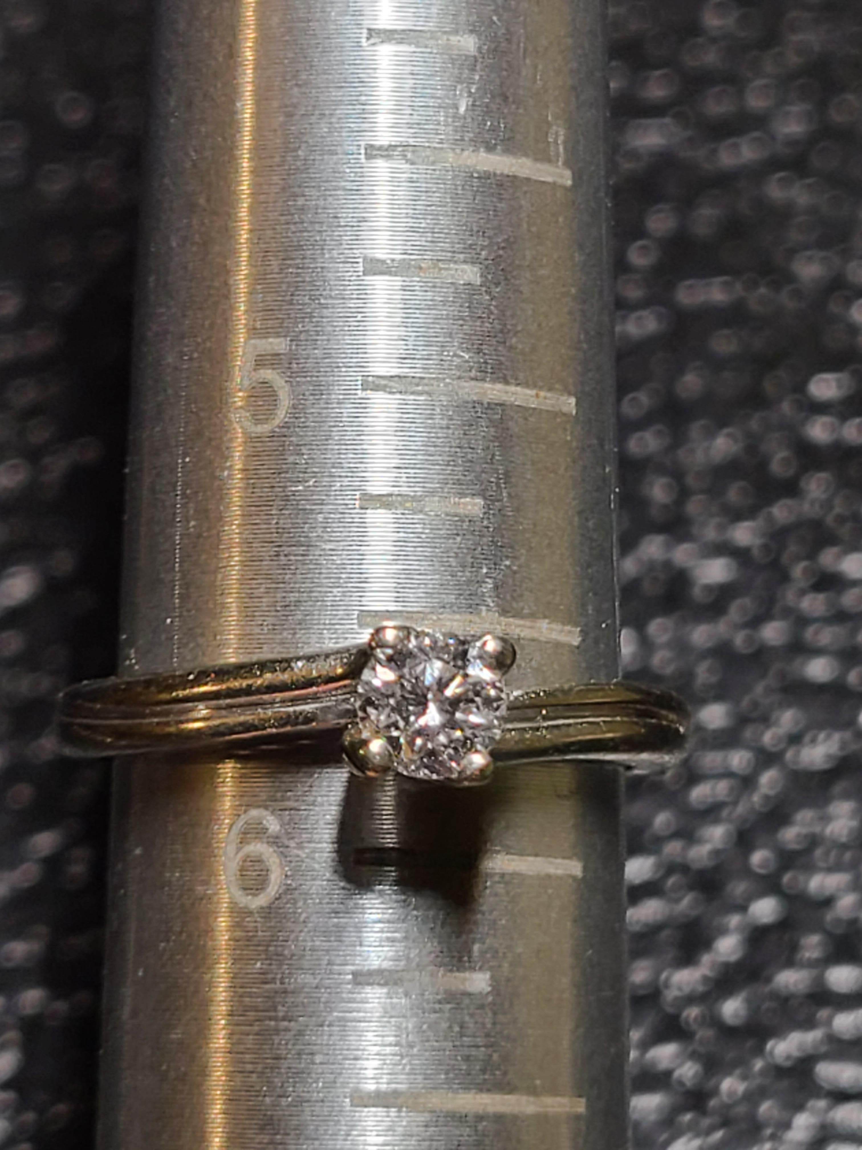 Verlobungsring aus 14 Karat Weißgold mit 4.4 mm Diamant 1