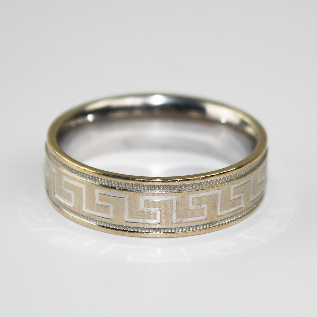 Fede nuziale con disegno inciso in oro bianco 14K 8,8g in vendita 2