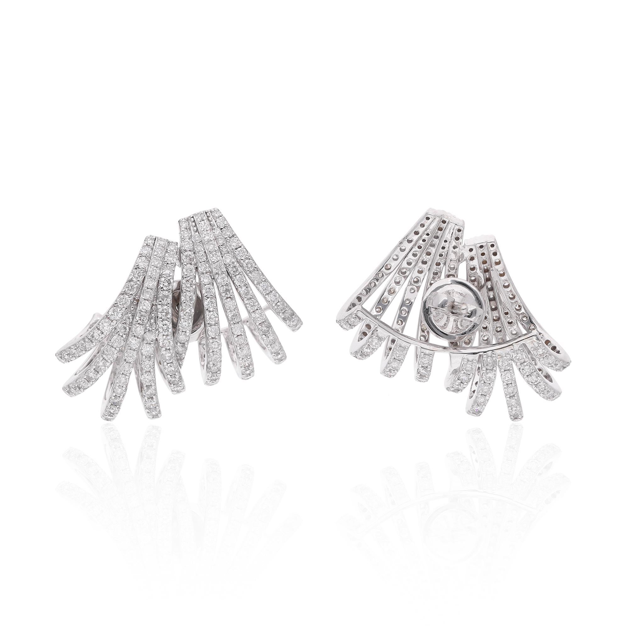 Boucles d'oreilles Huggies en or blanc 14k en forme d'éventail et pavées de diamants naturels SI/H Neuf - En vente à Diera, Dubai