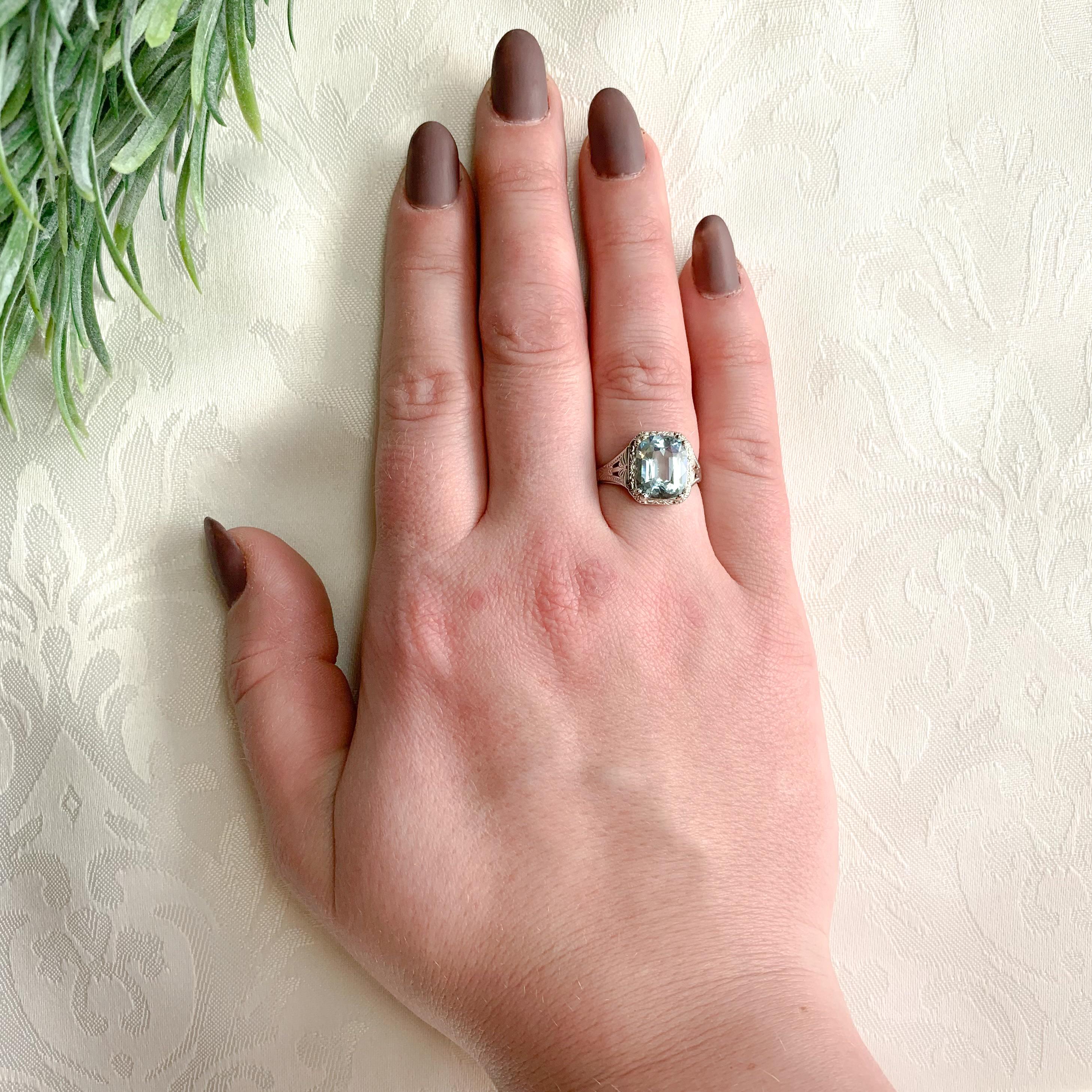 14K White Gold Filigree 3.12 carat Aquamarine Ring size 7.25 For Sale 1