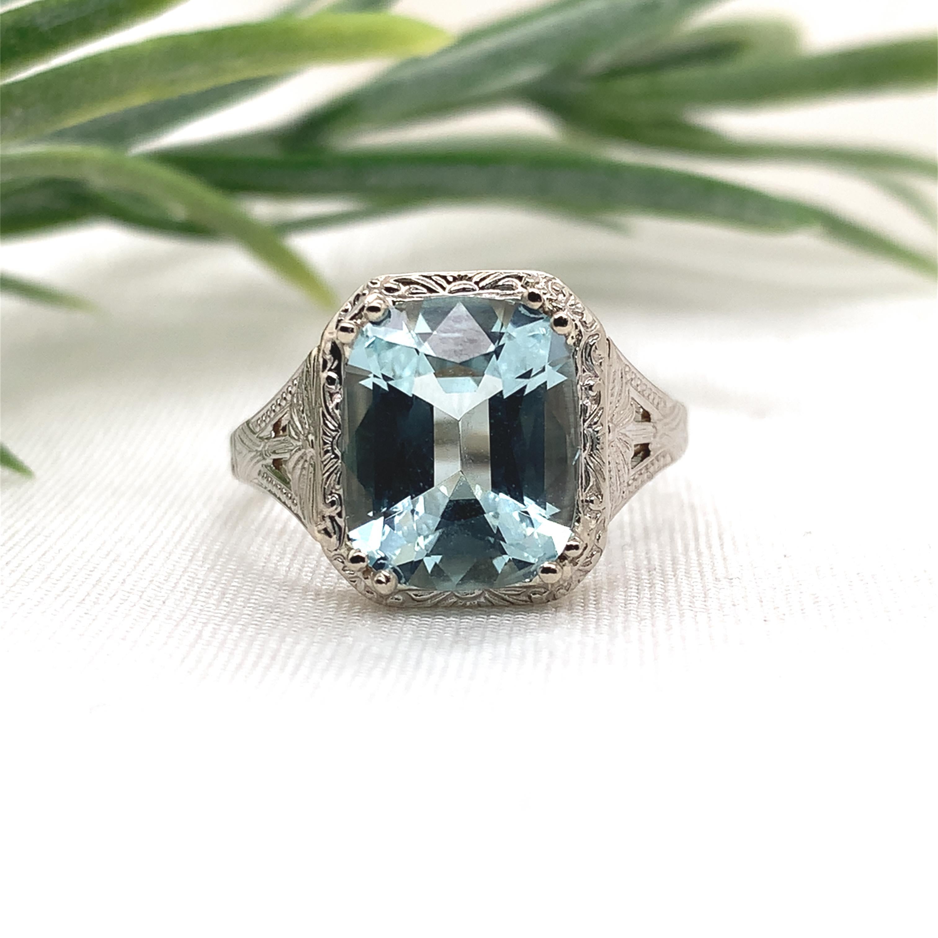 14K White Gold Filigree 3.12 carat Aquamarine Ring size 7.25 For Sale 3