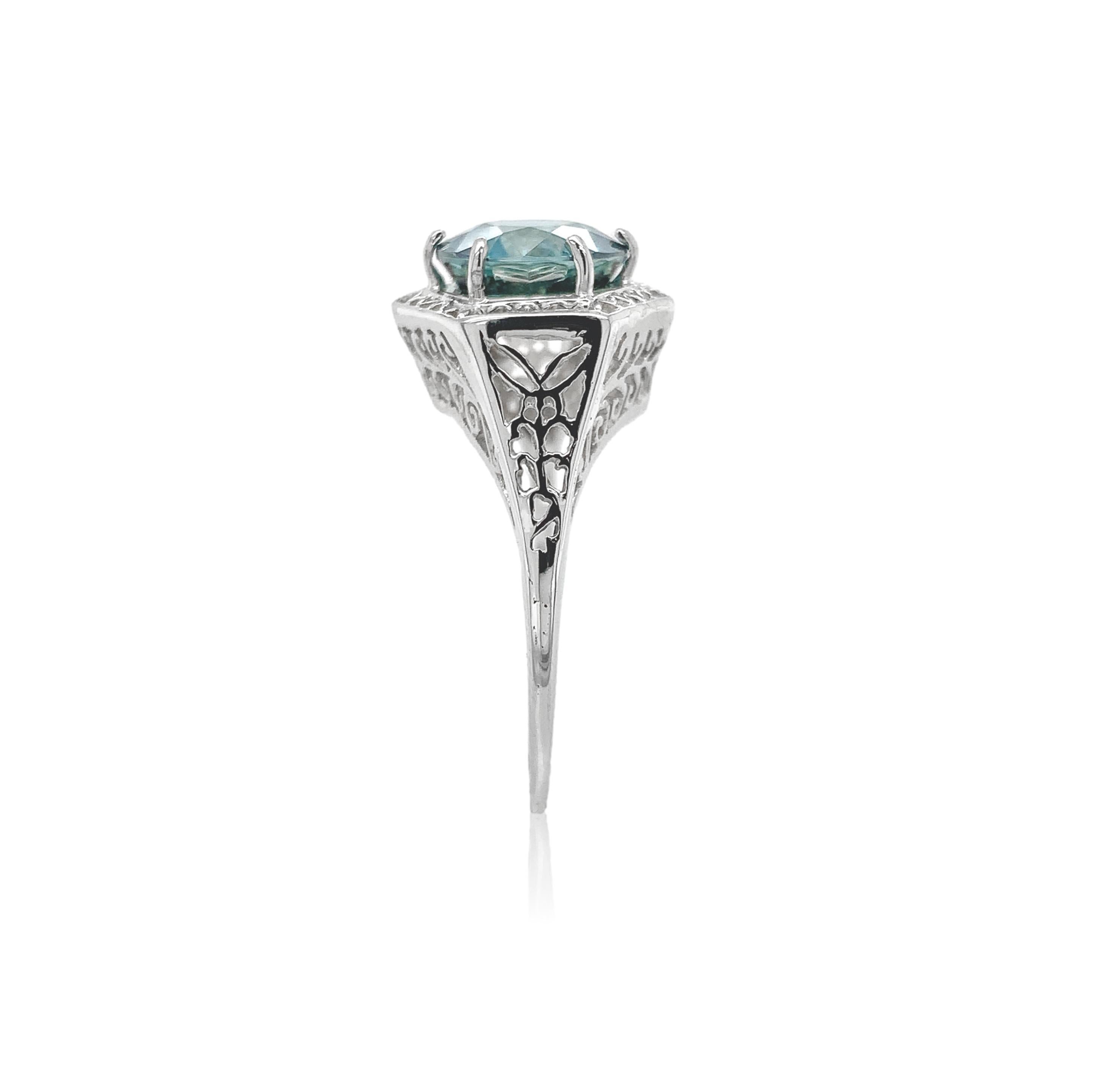 14K White Gold Filigree 3.70 carat Teal Blue Zircon Ring size 8 In Good Condition For Sale In Big Bend, WI