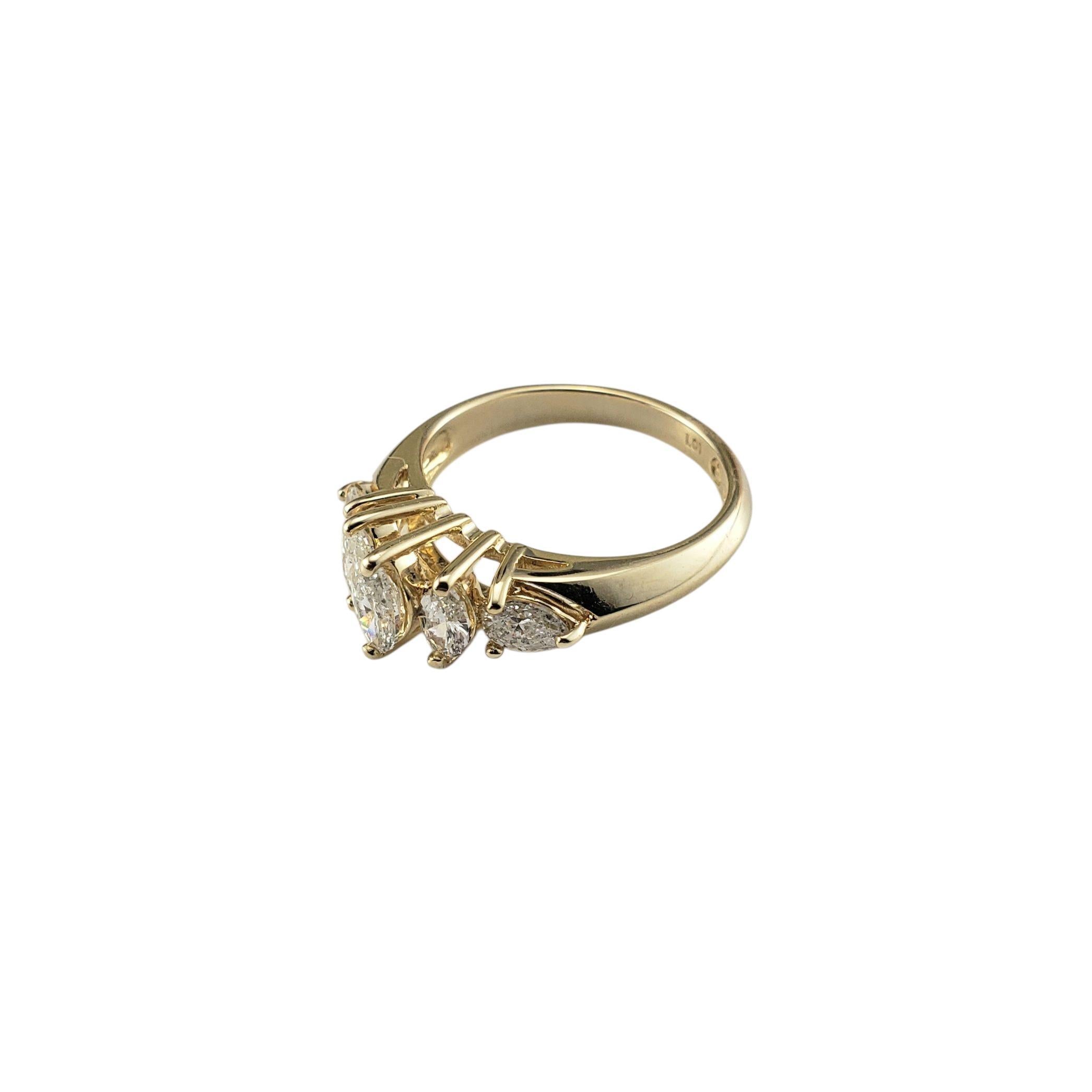 Contemporain Bague en or blanc 14K à cinq pierres, marquise et diamant poire Taille 6 #23132 en vente
