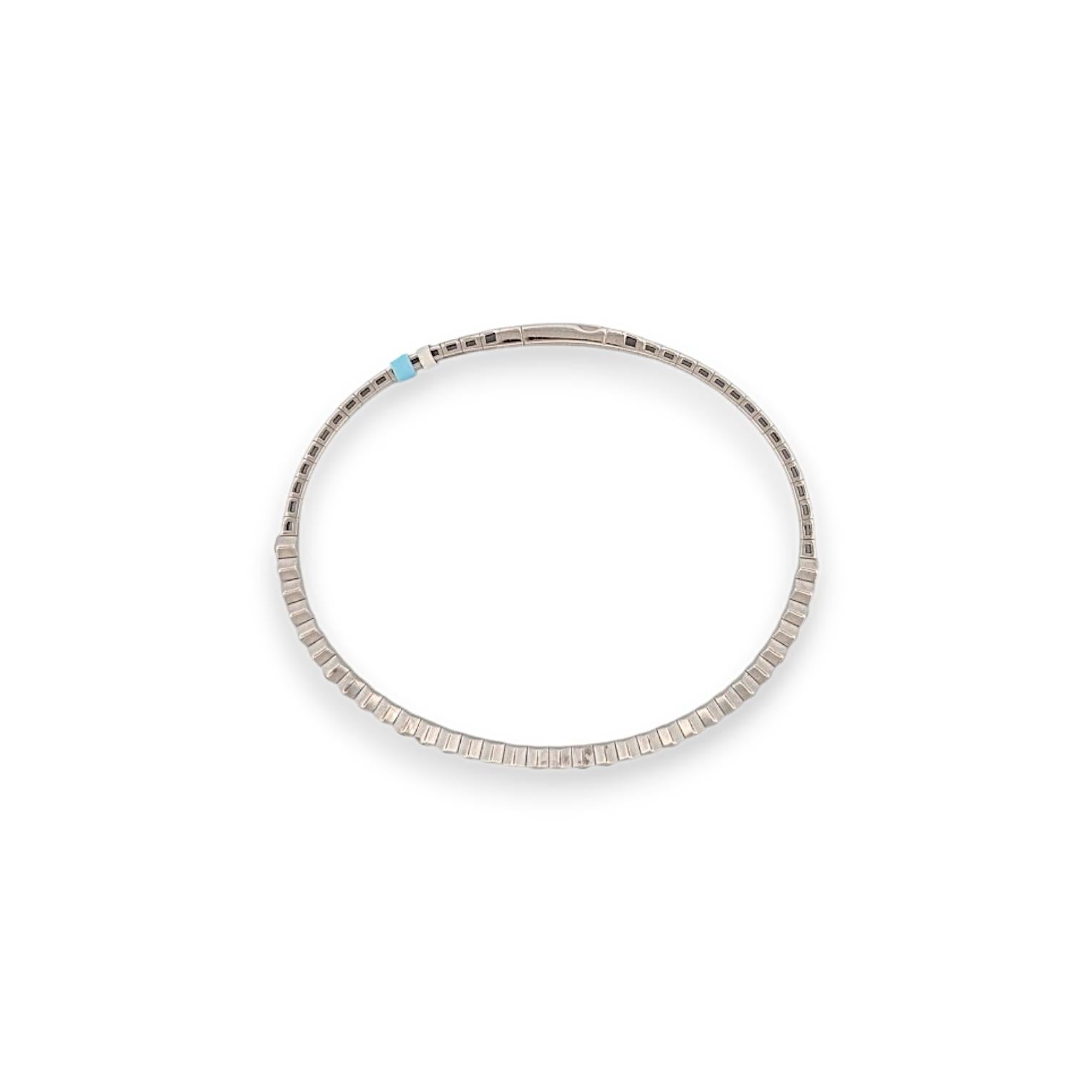 Ocean  14K White Gold Flex Bracelet  .50 CT Natural Round Emeralds In New Condition For Sale In Greeneville, TN