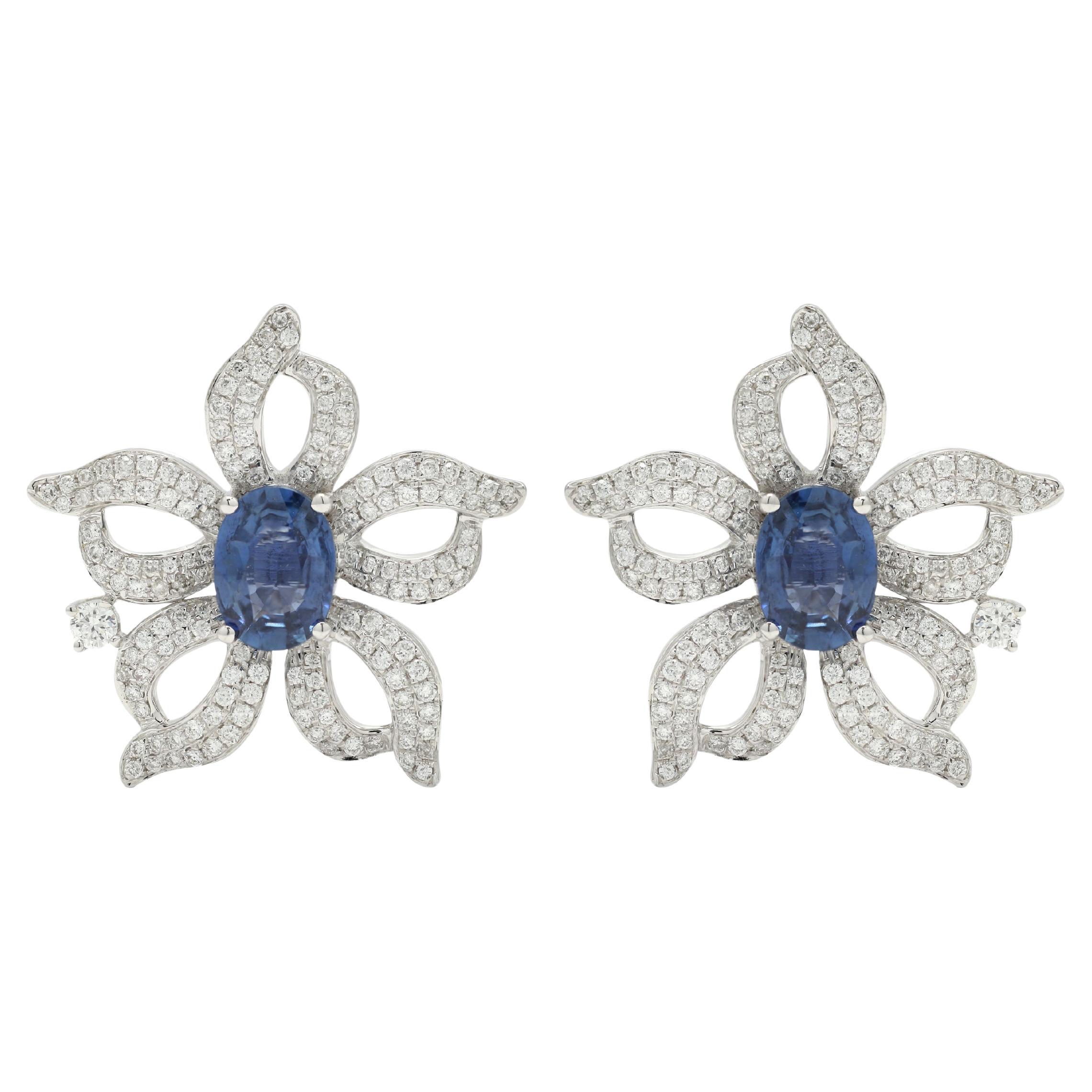 14K White Gold Flower Stud Earrings Studded with Diamond and Sapphire