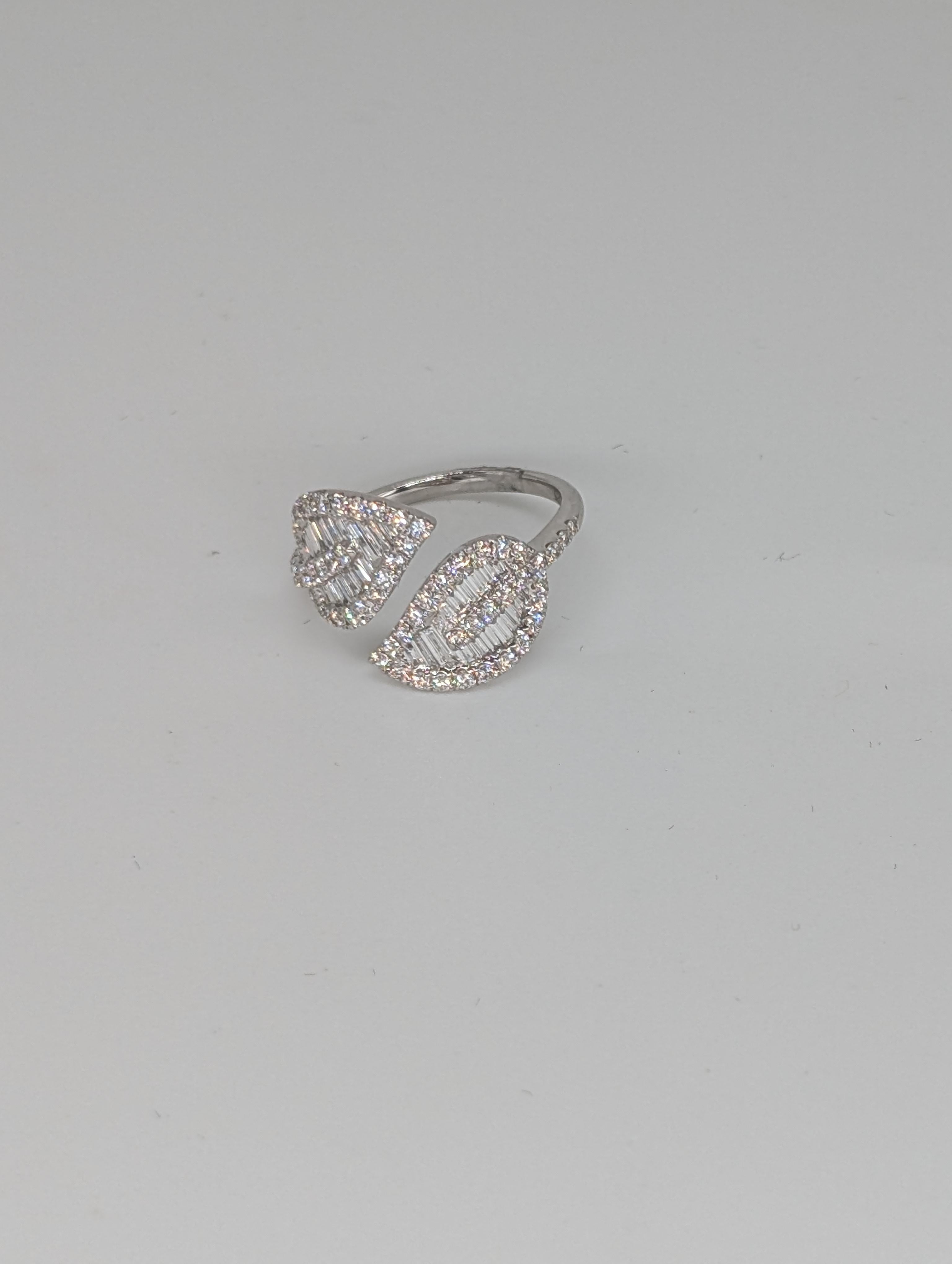 14k White Gold Floral Leaf Bypass Ring with Baguette and Round Diamonds For Sale 1