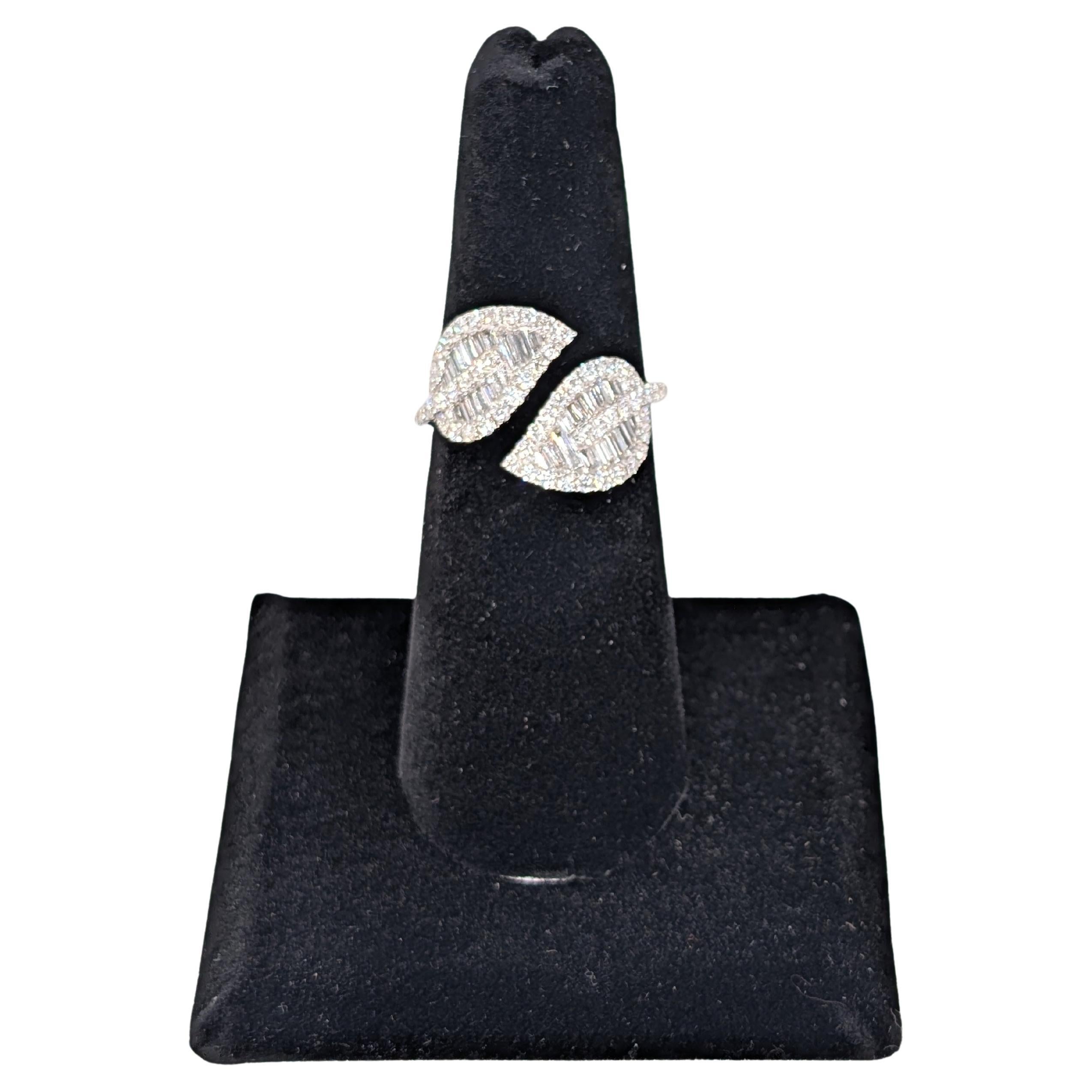 14k White Gold Floral Leaf Bypass Ring with Baguette and Round Diamonds For Sale