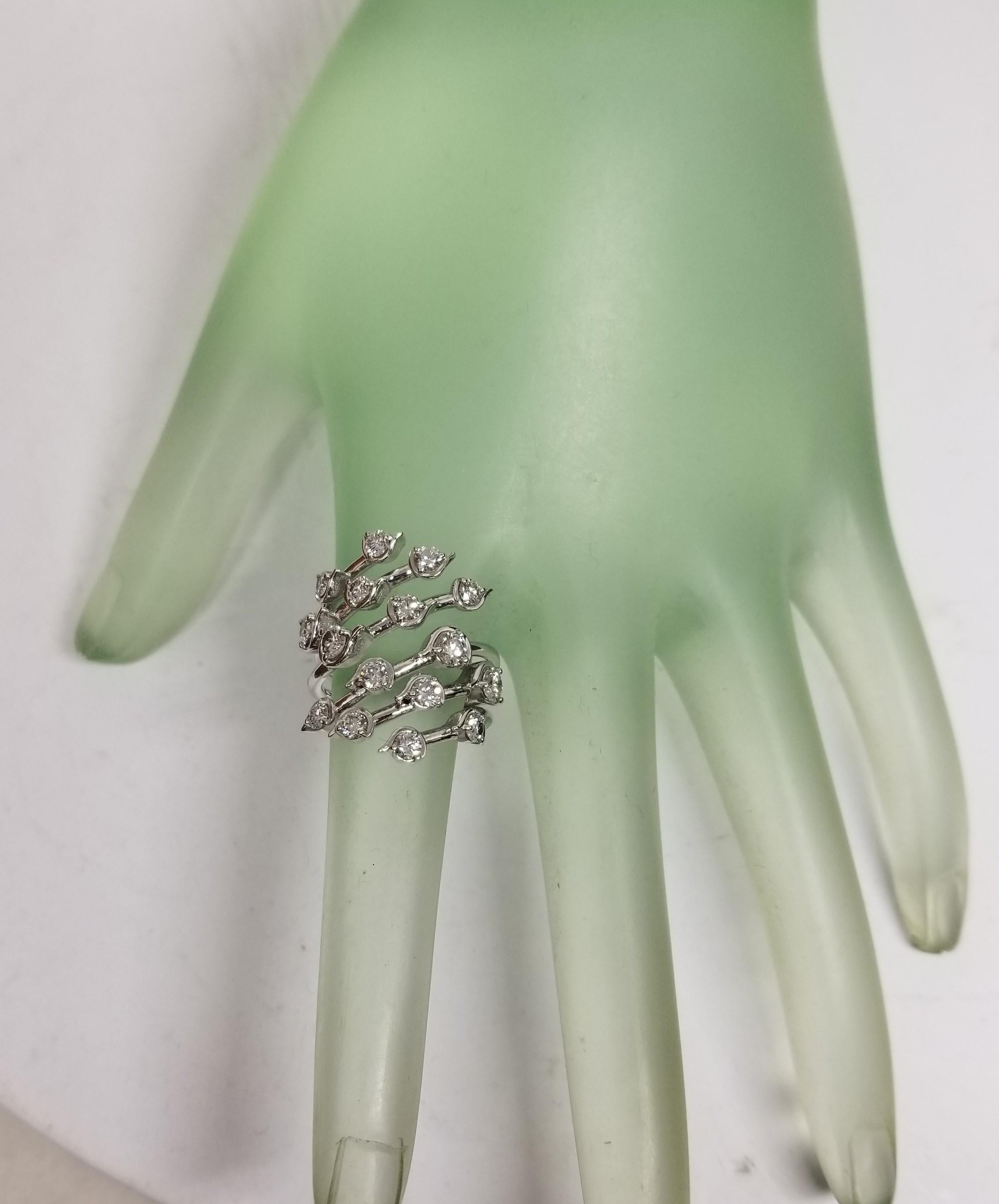 14k White Gold Free-Form Diamond Ring Weighing 1.75cts In New Condition For Sale In Los Angeles, CA