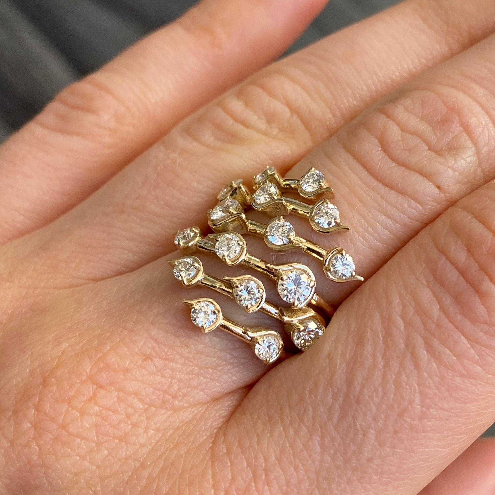 14k White Gold Free-Form Diamond Ring Weighing 1.75cts For Sale 3