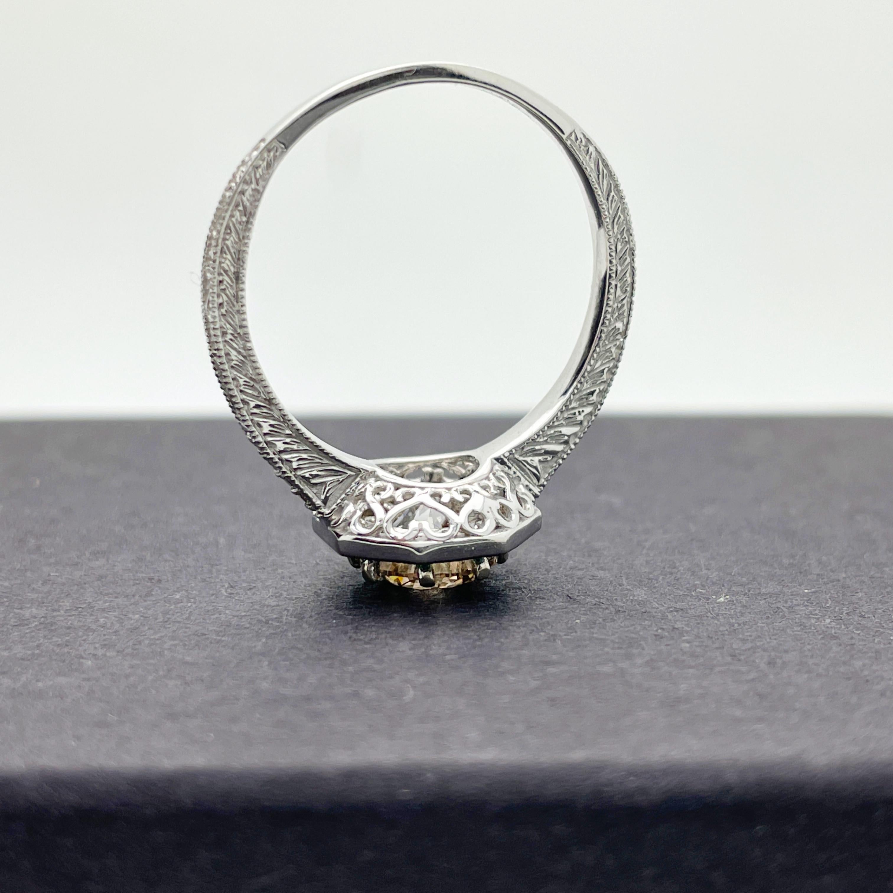 14 Karat Weißgold Verlobungsring, GIA 1,03 Karat runder Brillant und Smaragd (Rundschliff)