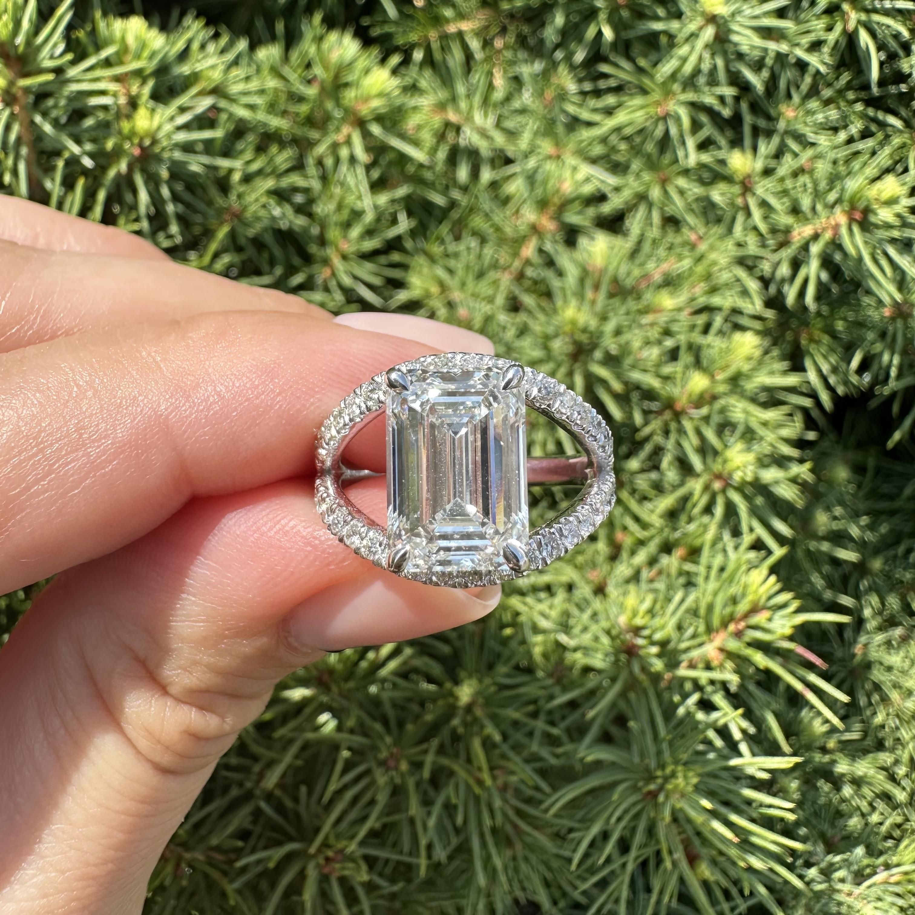14k White Gold GIA 5.3ctw Emerald Cut Lab Grown Diamond Open Split Shank Ring For Sale 2