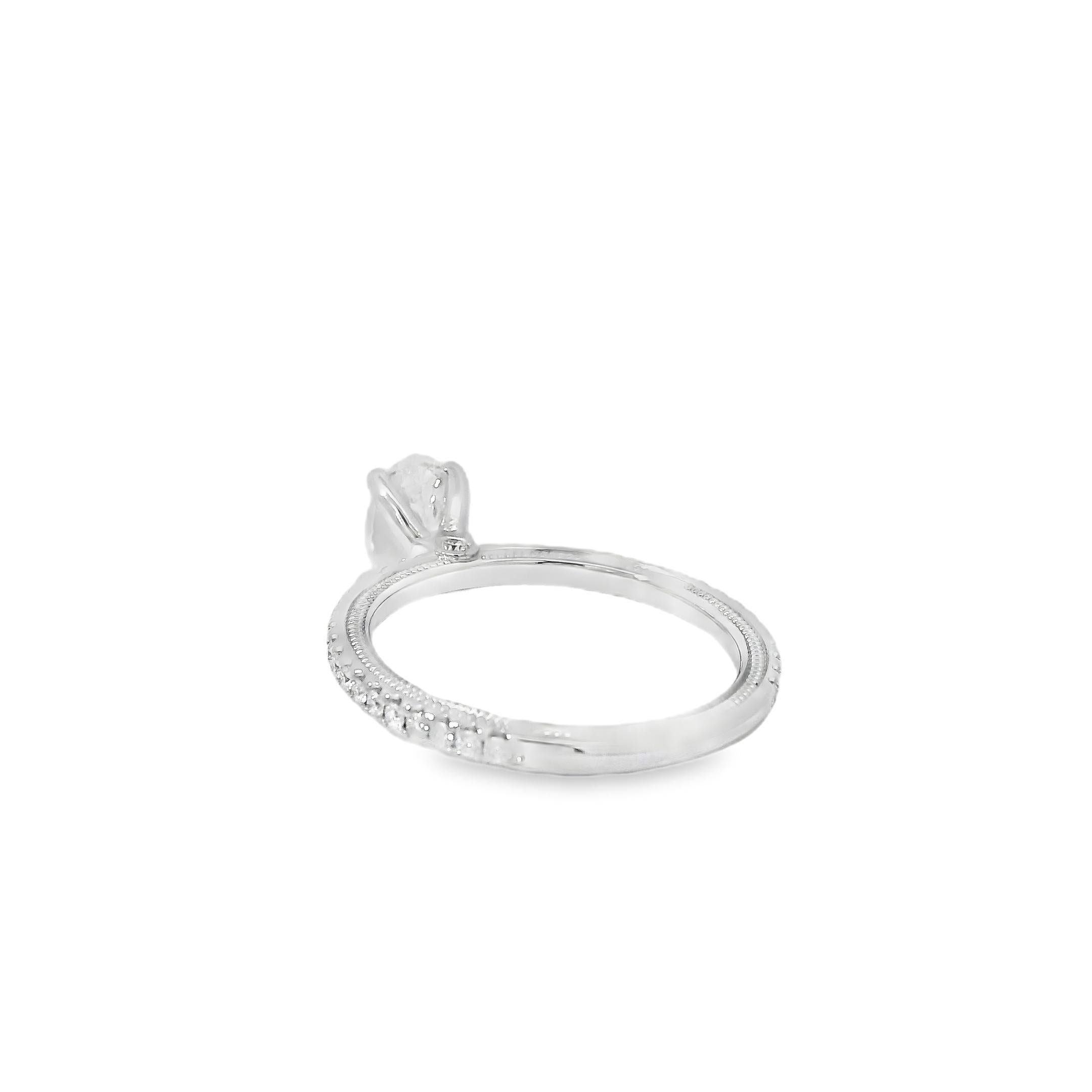 Bague de fiançailles en or blanc 14k certifiée GIA avec un diamant ovale de 0,75ct en vente 6