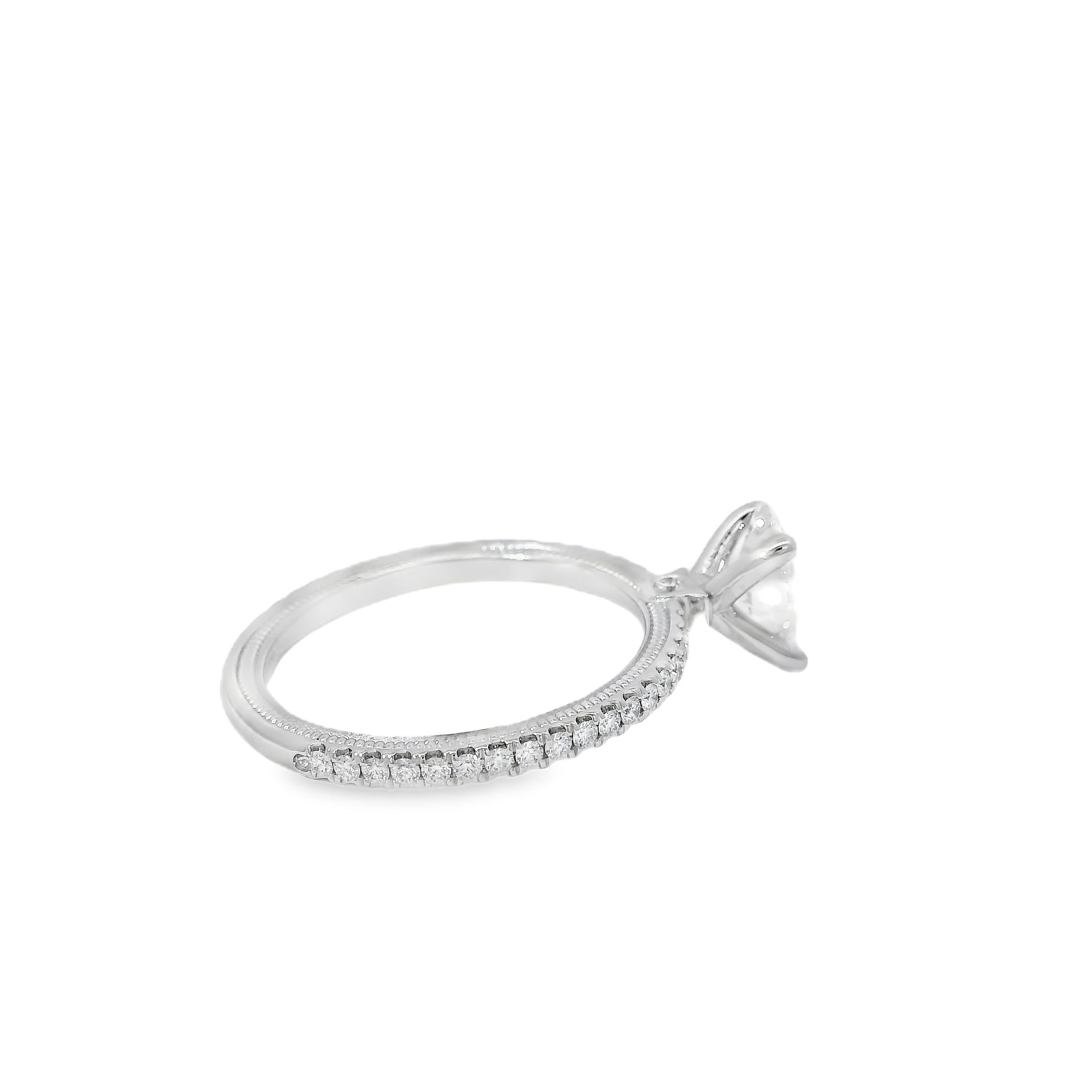 Bague de fiançailles en or blanc 14k certifiée GIA avec un diamant ovale de 0,75ct en vente 12