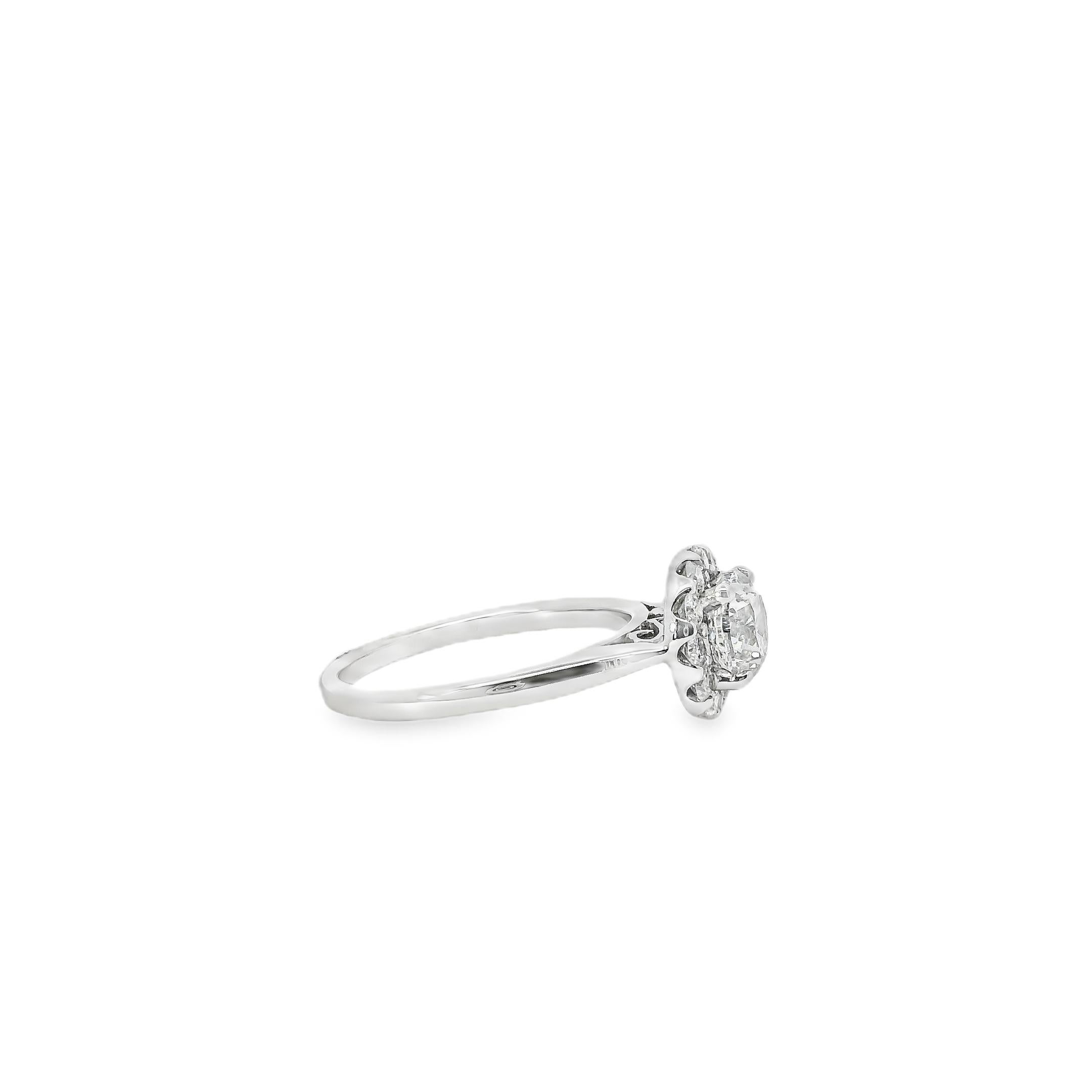 Bague de fiançailles en or blanc 14k certifiée GIA 1,02ct diamant rond brillant en vente 9