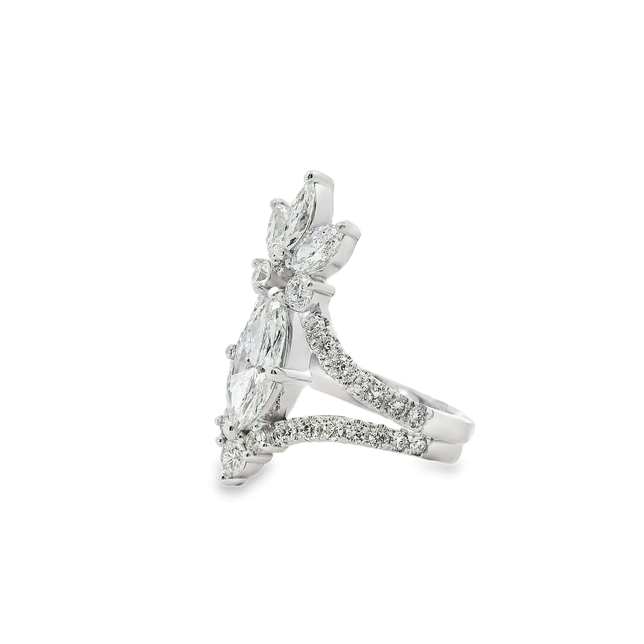 Anillo de compromiso de oro blanco de 14k con certificado GIA de 1,11 ct y diamantes de talla marquesa en venta 2