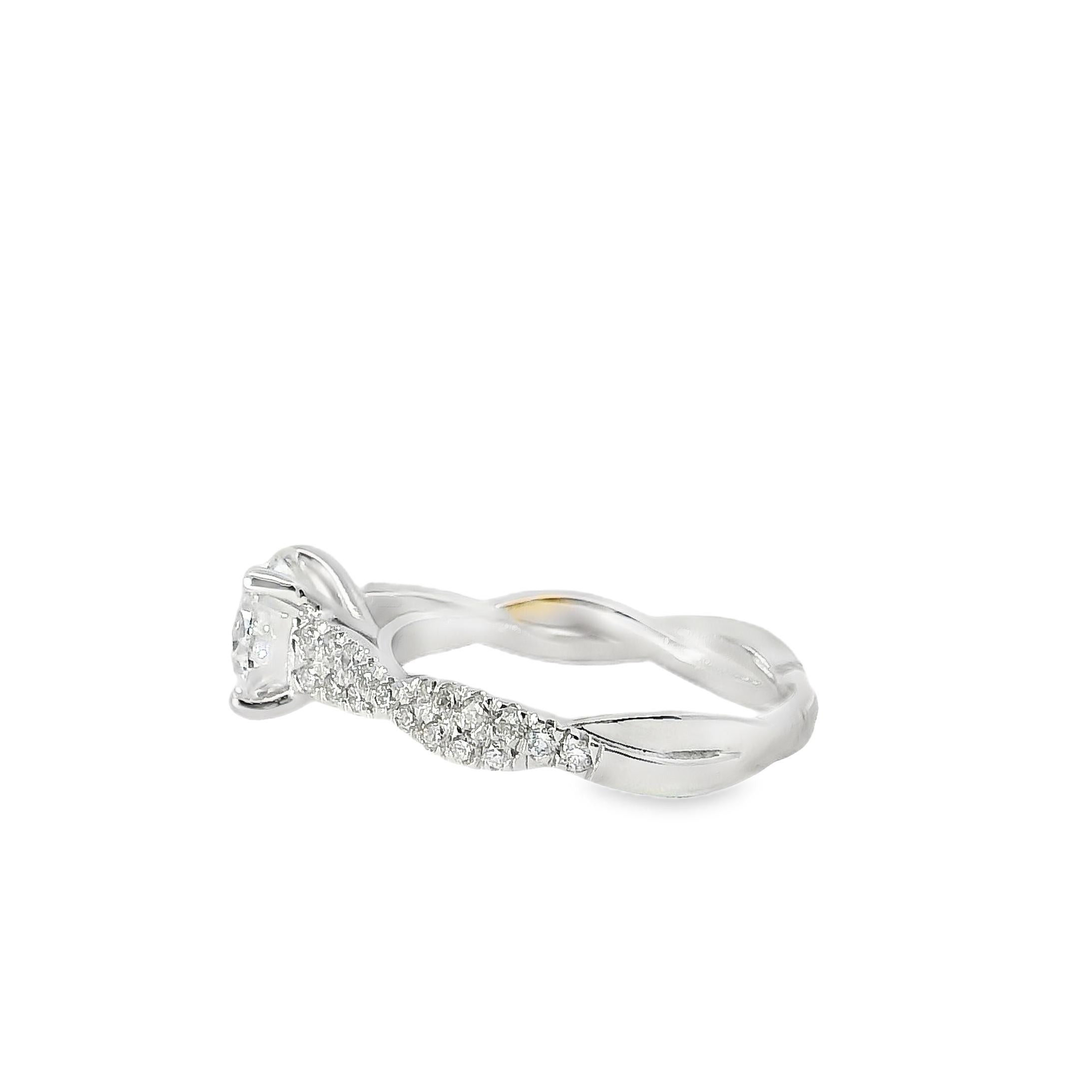 Anello di fidanzamento con diamante rotondo certificato GIA in oro bianco 14k da 1,54 carati in vendita 2