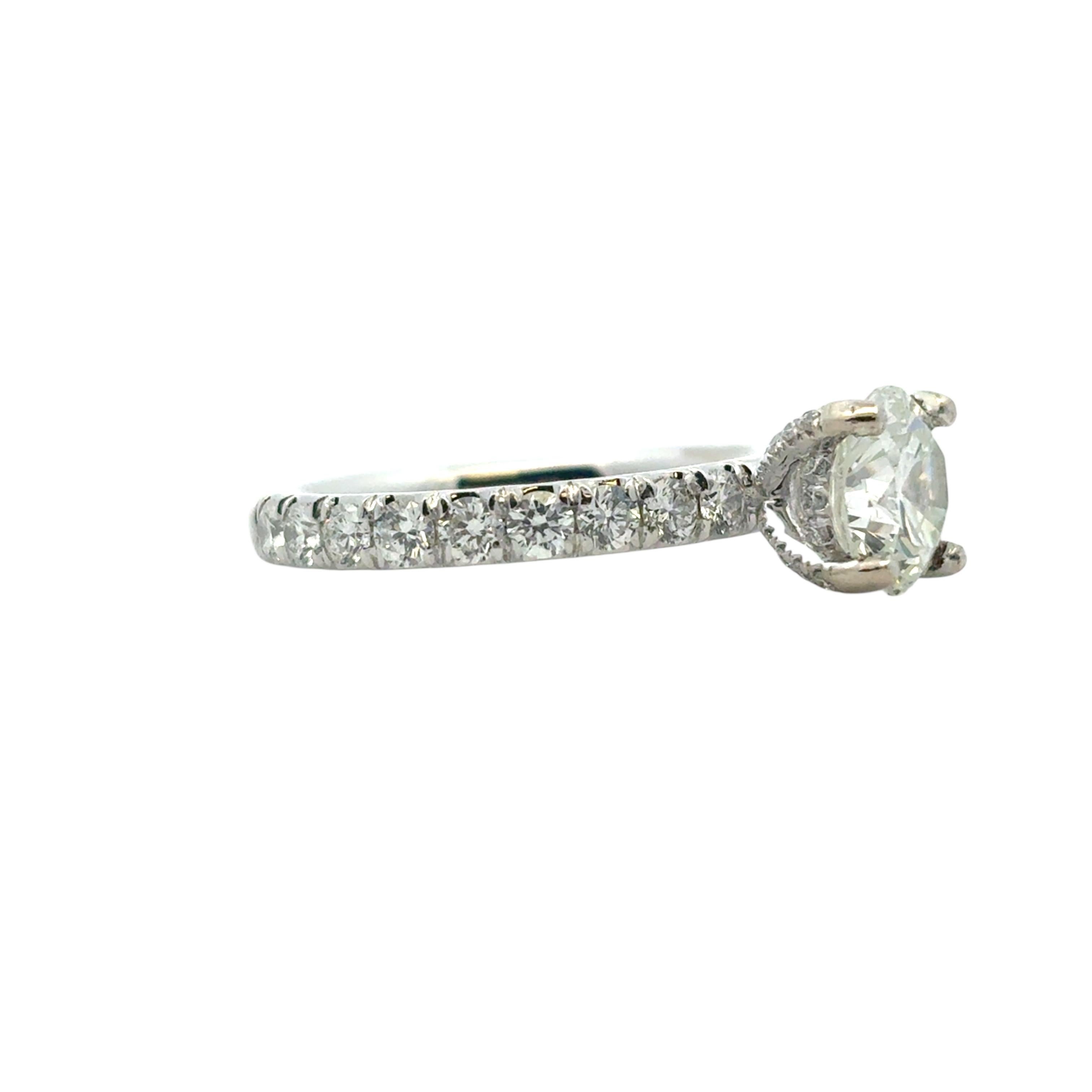 14k White Gold GIA Certified 1.62ct Diamond Gabriel and Co. Engagement Ring Corte redondo en venta