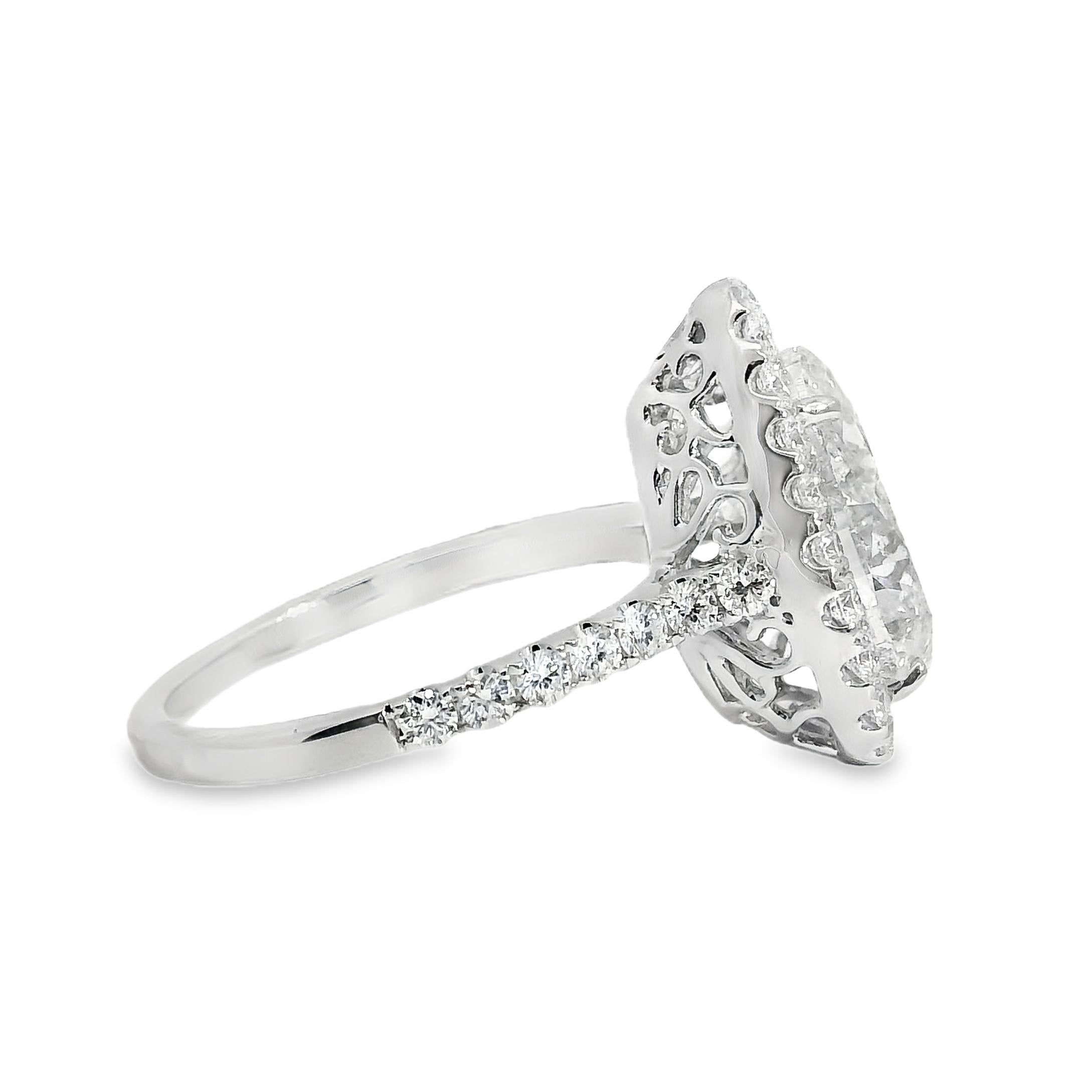 Anillo de compromiso de oro blanco de 14k con diamante talla pera certificado GIA de 4,02 ctw en venta 11