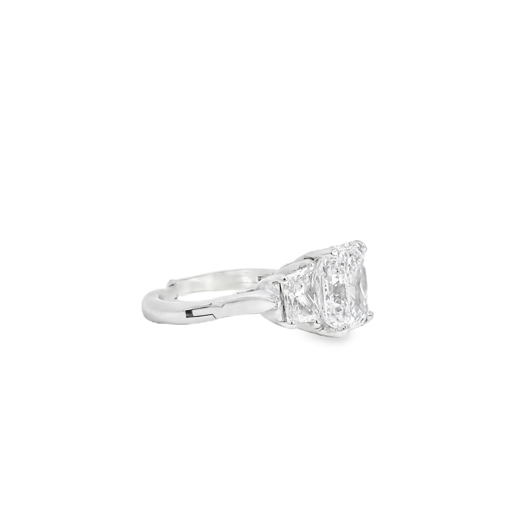 14k White Gold GIA Certified 5.03ct Diamond Engagement Ring en venta 14