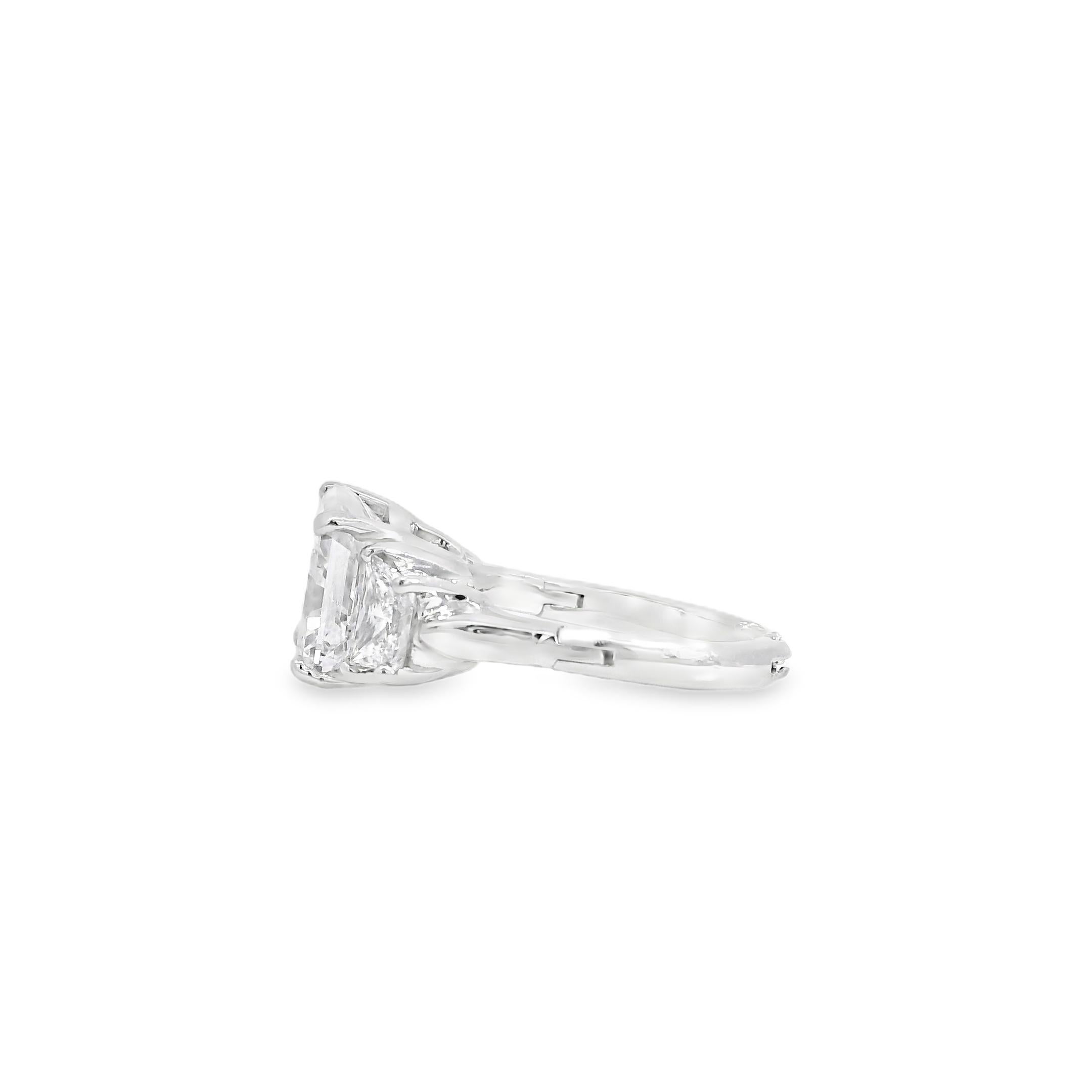 14k White Gold GIA Certified 5.03ct Diamond Engagement Ring en venta 1