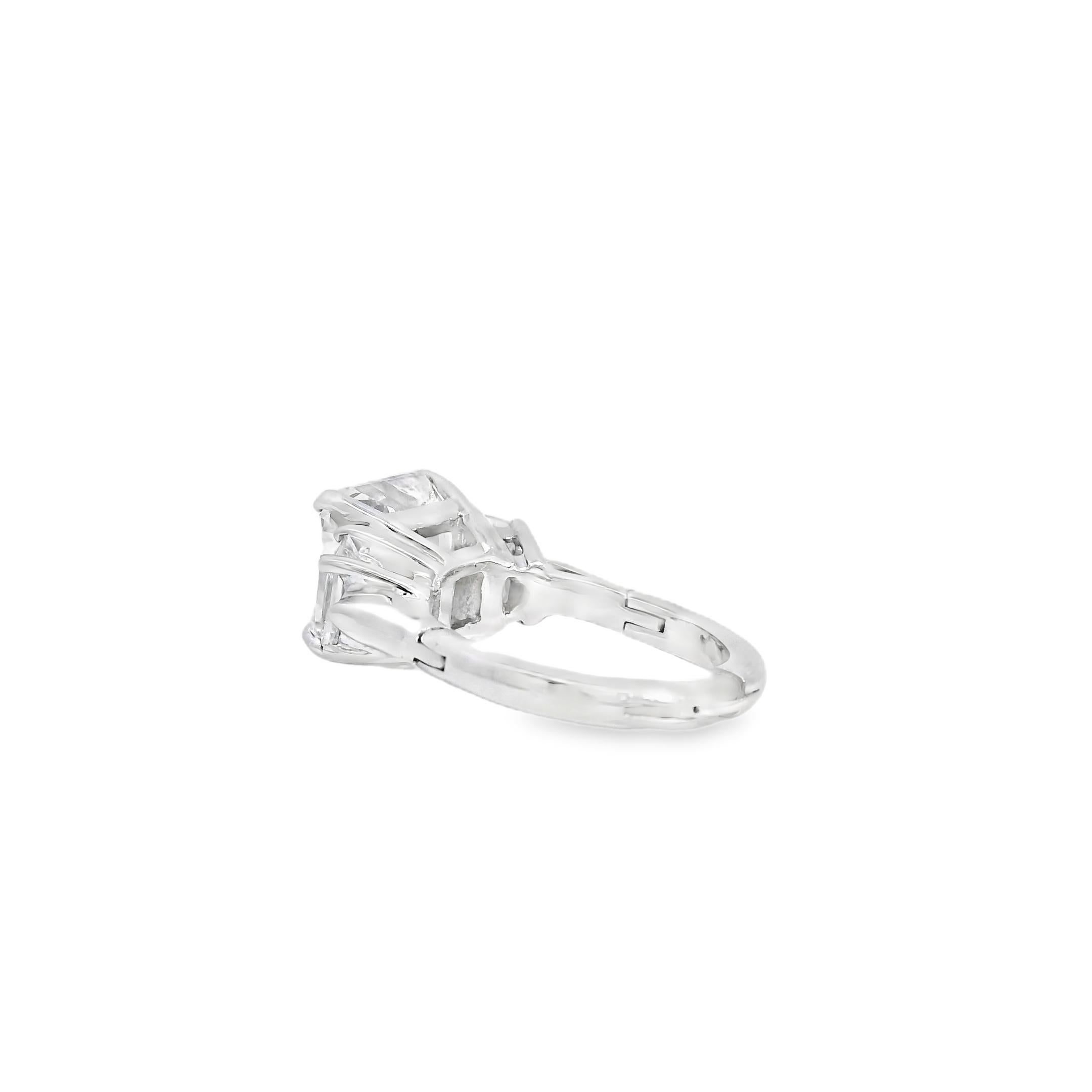 14k White Gold GIA Certified 5.03ct Diamond Engagement Ring en venta 4