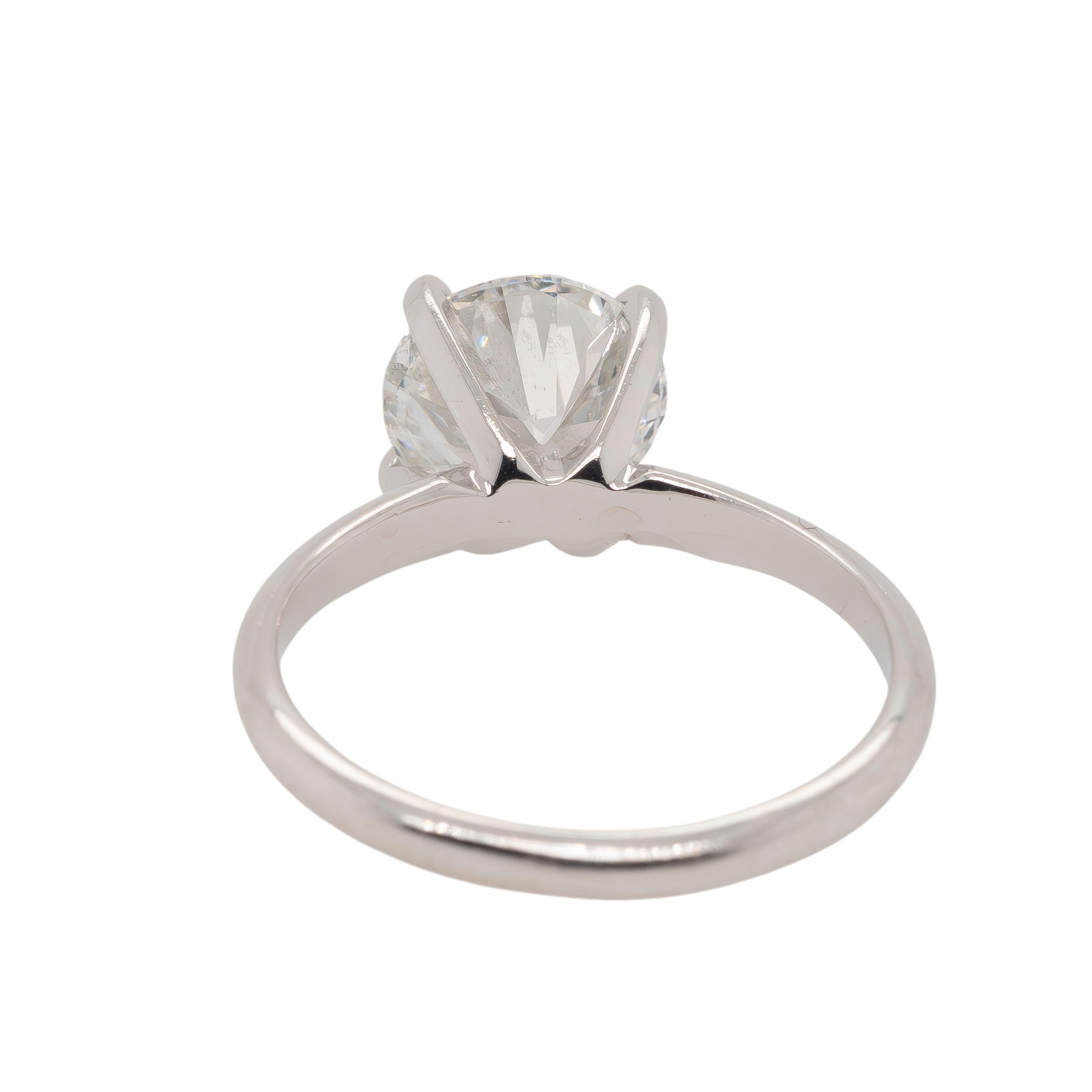 14K White Gold GIA Certified Diamond Engagement Ring In New Condition For Sale In Boca Raton, FL