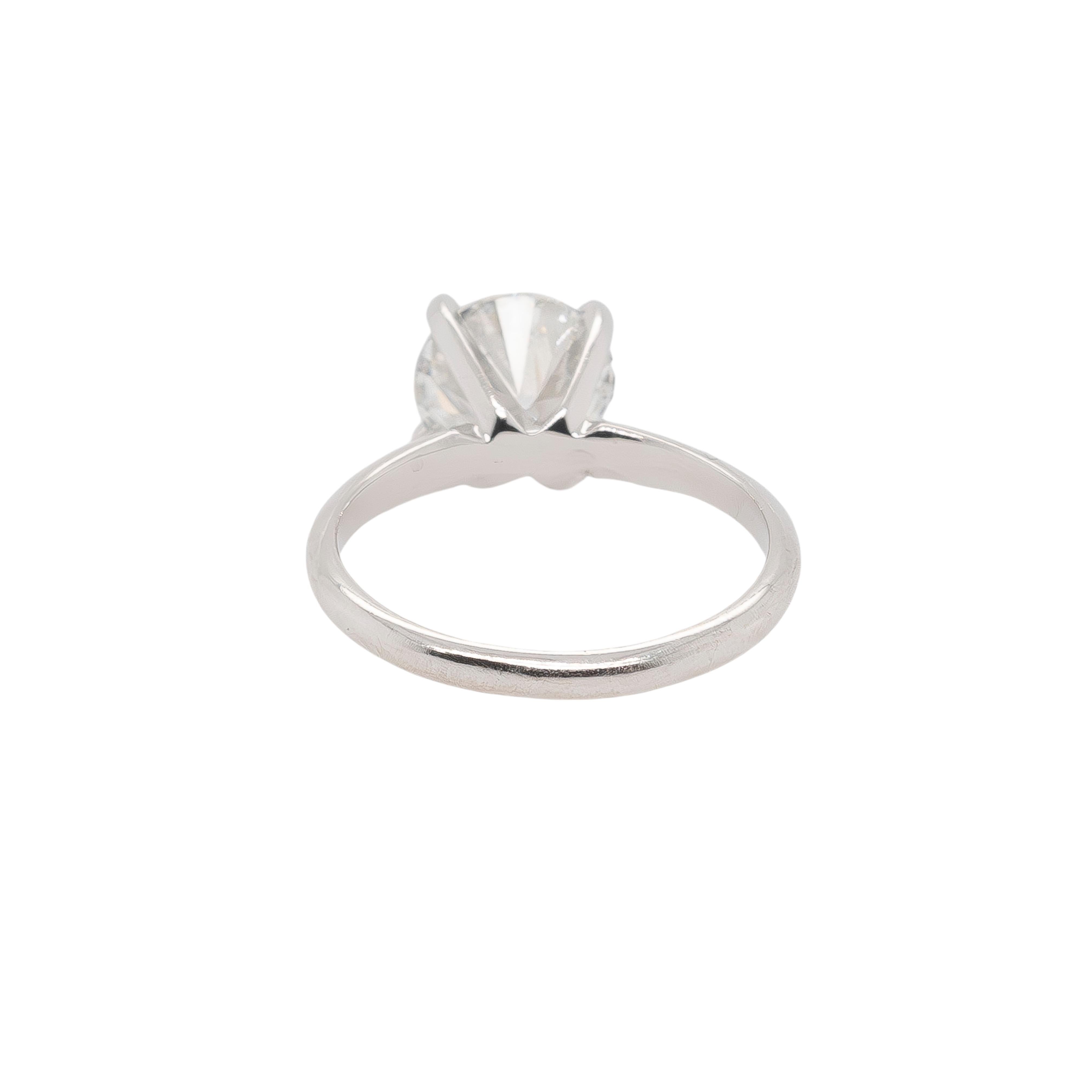 Women's or Men's 14K White Gold GIA Certified Diamond Engagement Ring For Sale