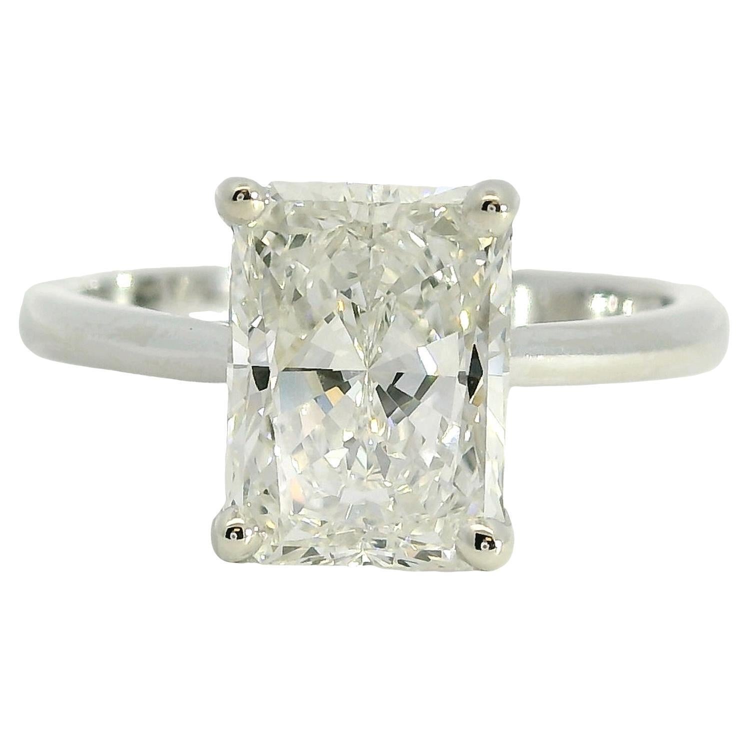 Bague de fiançailles en or blanc 14k certifiée GIA avec diamant taille émeraude