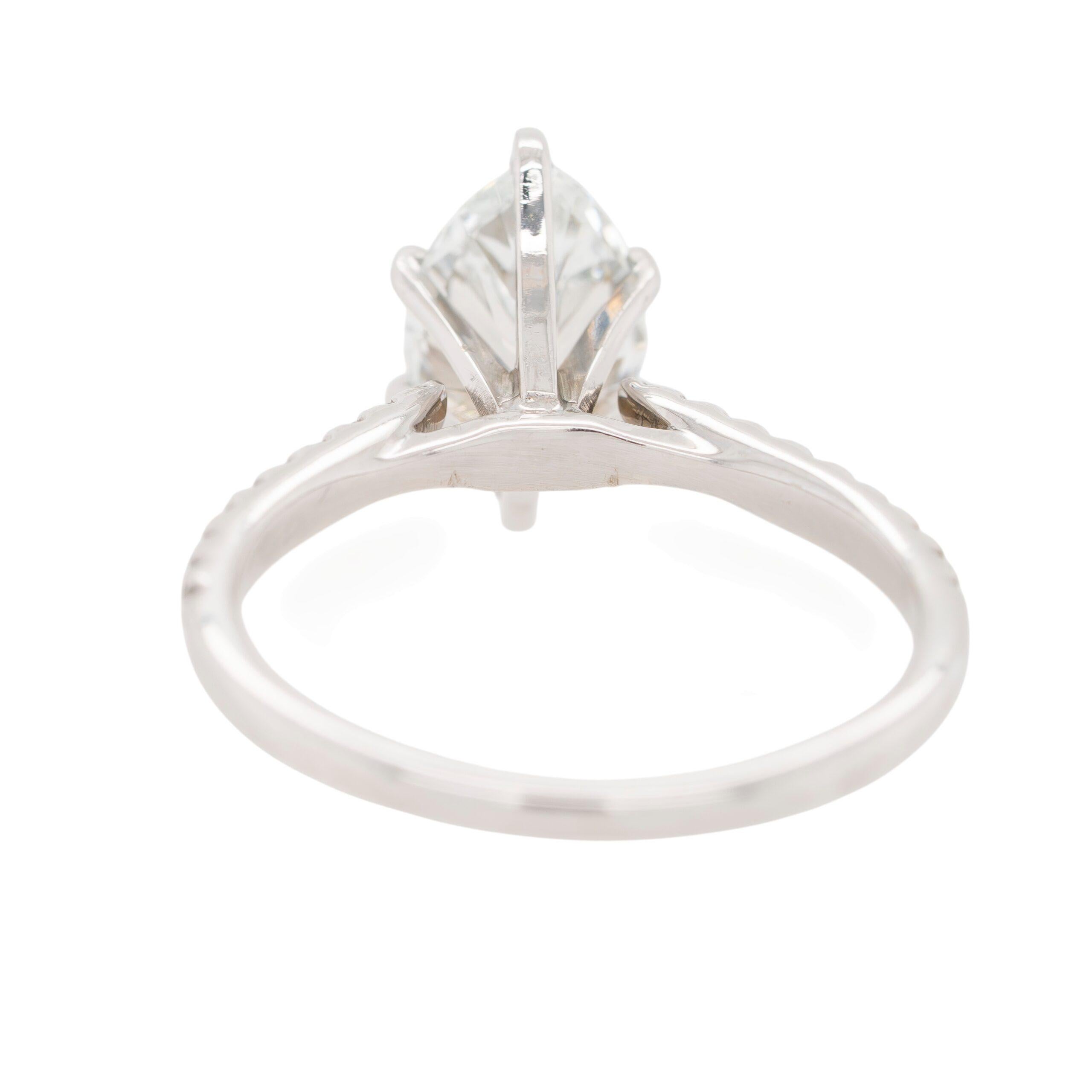 Anello solitario con diamante taglio marquise certificato GIA in oro bianco 14k in vendita 5