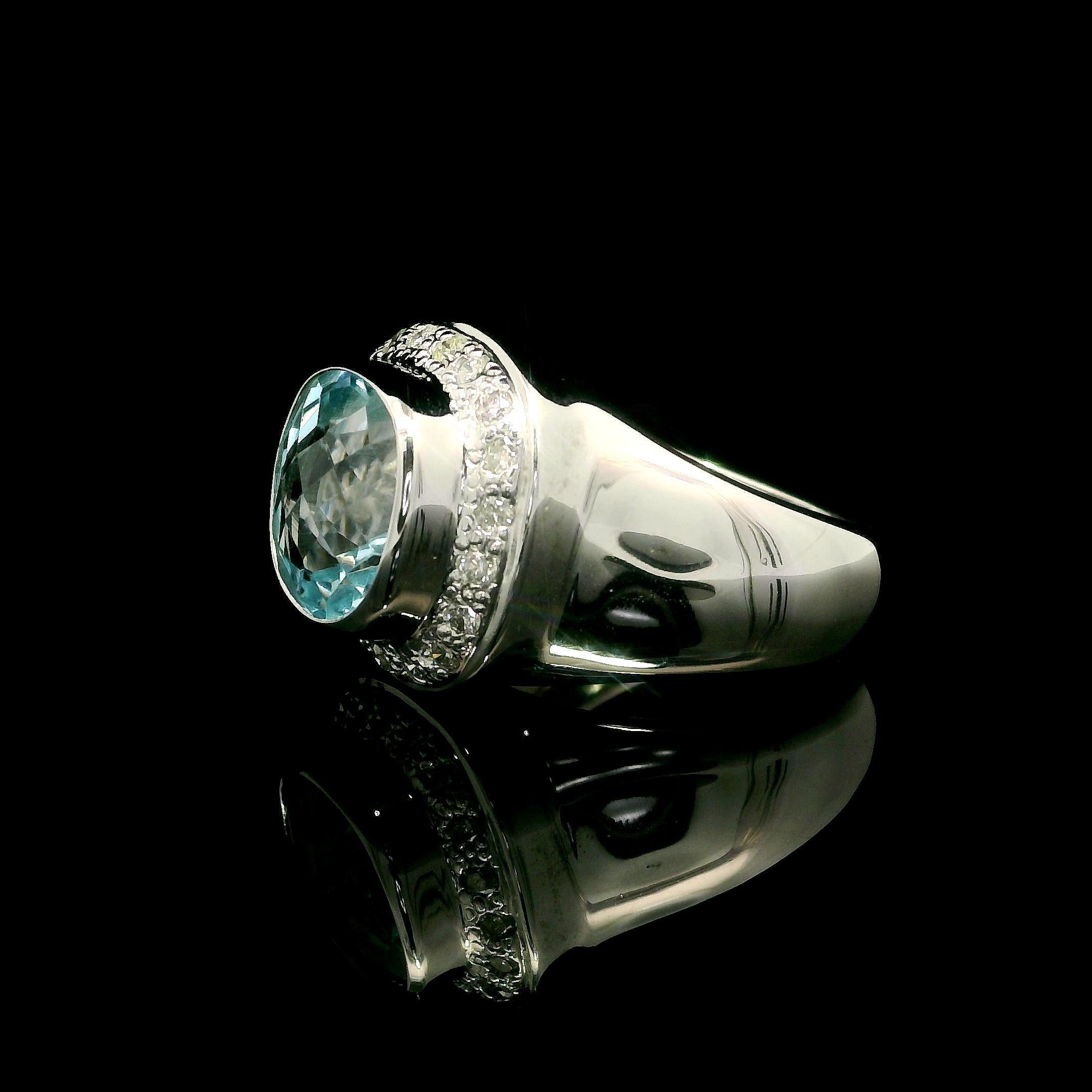 14k White Gold GIA Cushion Checkerboard Bezel Blue Topaz w/ Diamond Ring In condizioni ottime in vendita a Montclair, NJ