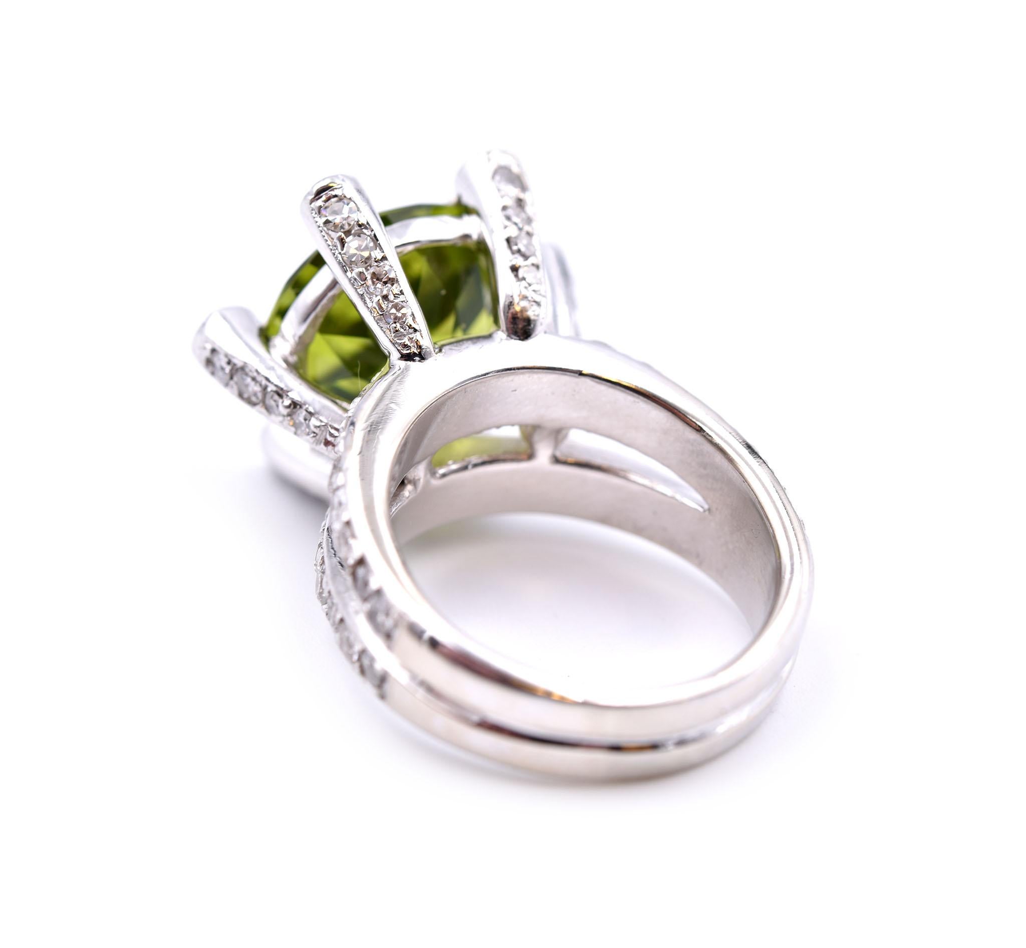 14 Karat White Gold Green Tourmaline and Diamond Prong Set Ring In Excellent Condition In Scottsdale, AZ