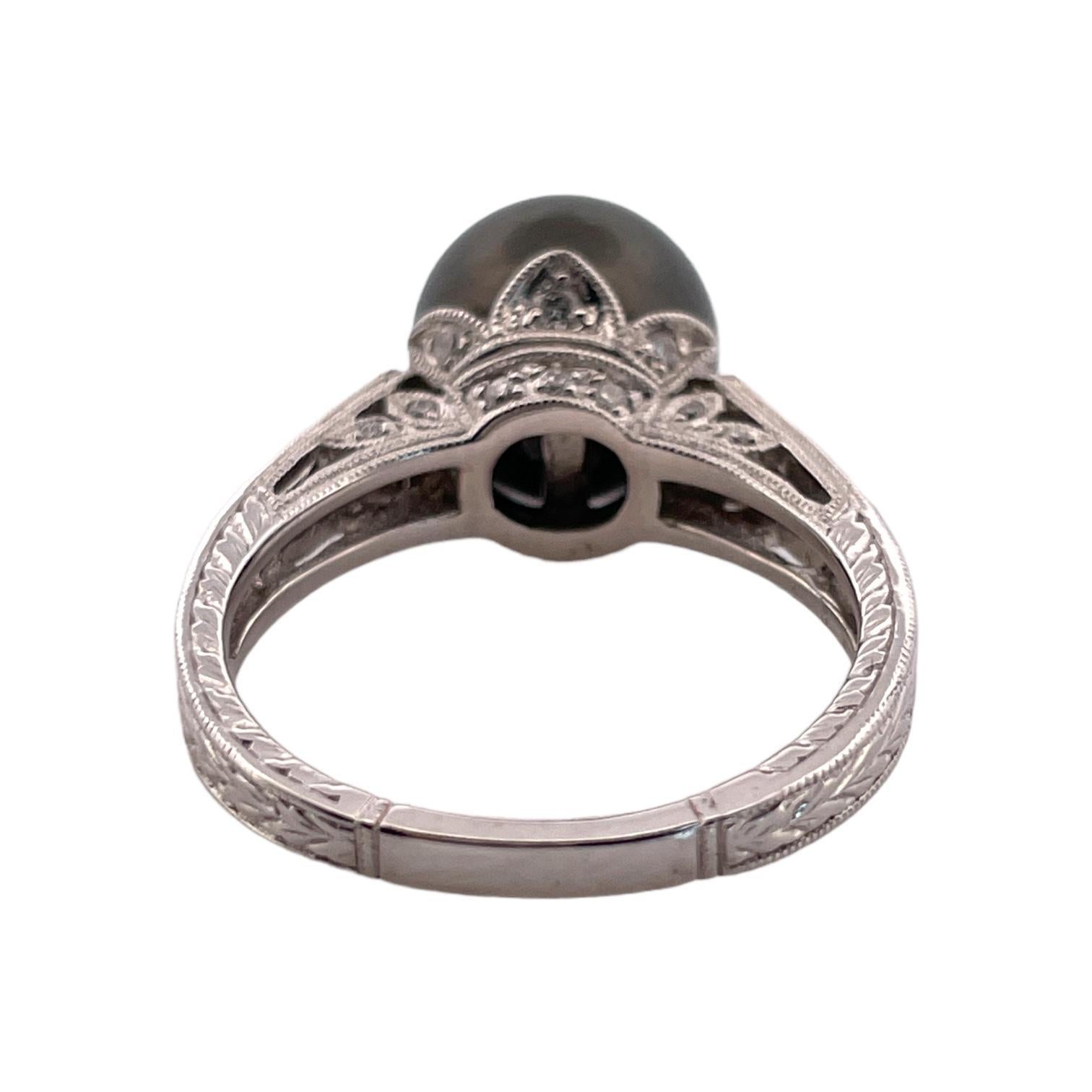 da uomo o donna Anello con perle grigie e diamanti in oro bianco 14K in vendita
