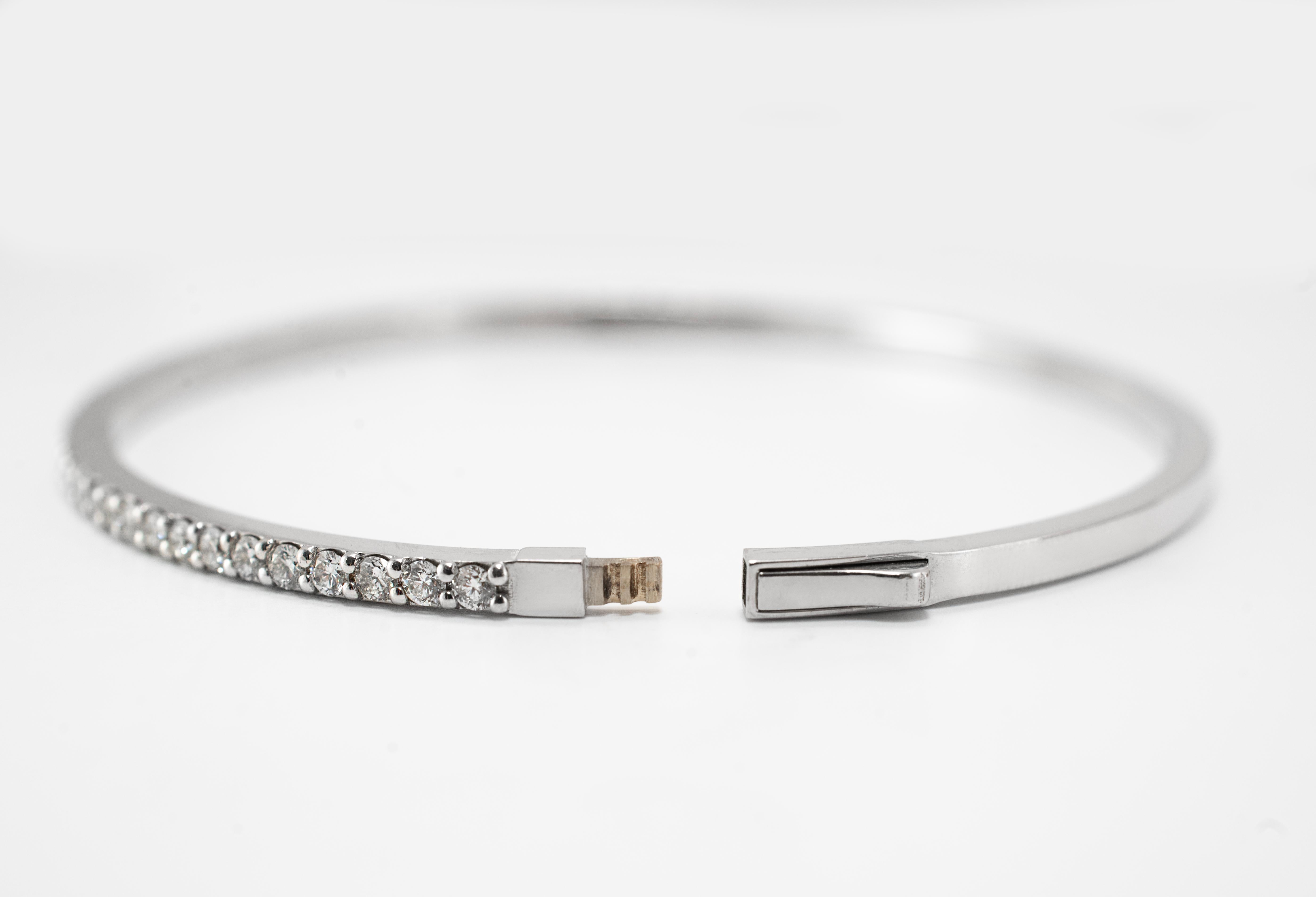 Women's 14K White Gold Half Eternity Tennis 1.35ct Diamond Bangle Bracelet For Sale
