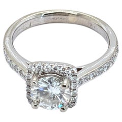 Anello di fidanzamento in oro bianco 14k con montatura “halo” e diamante naturale da circa 1 ct - Misura 5,5