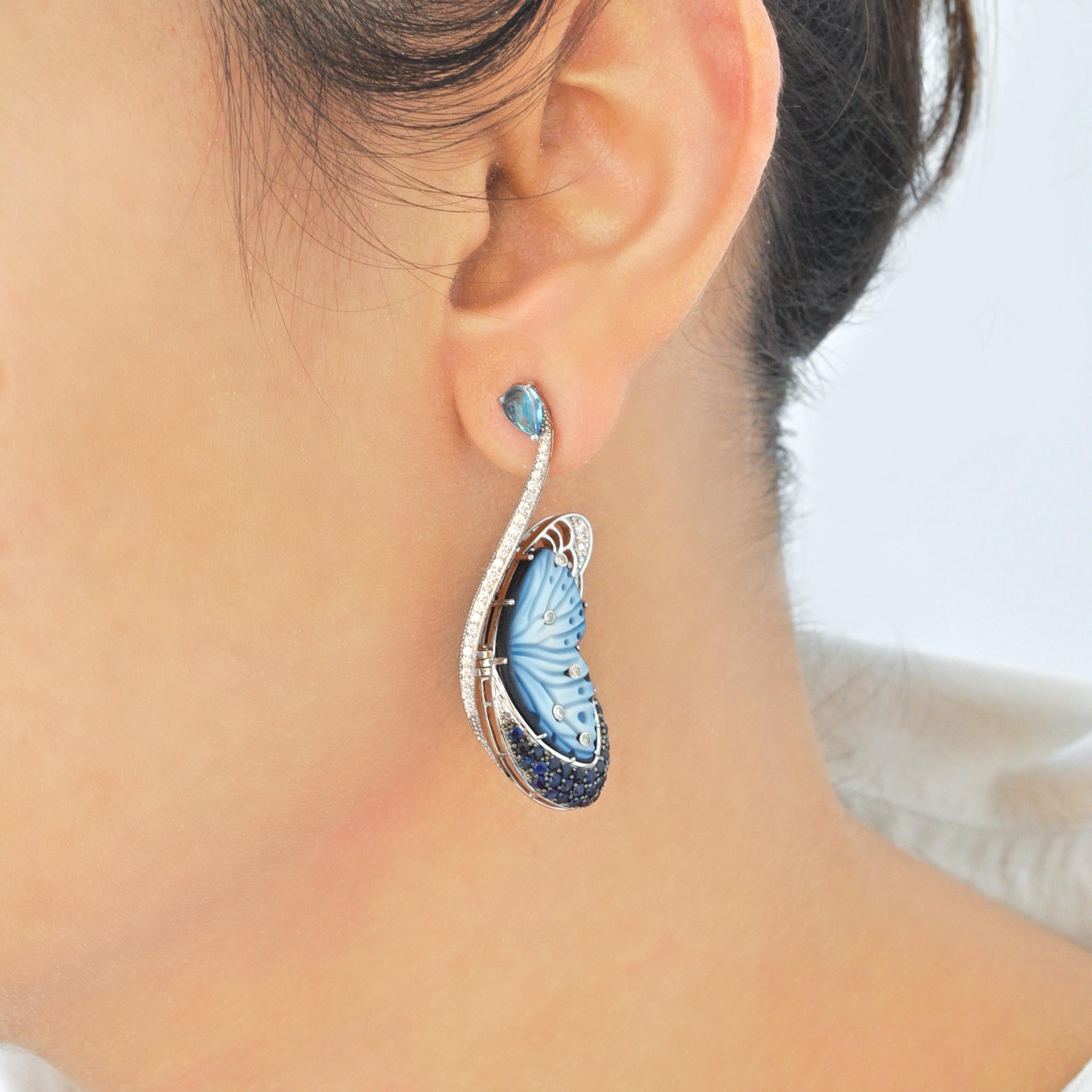 14K White Gold Hand-Engraved Butterfly Topaz Blue Sapphire Diamond Earrings For Sale 11