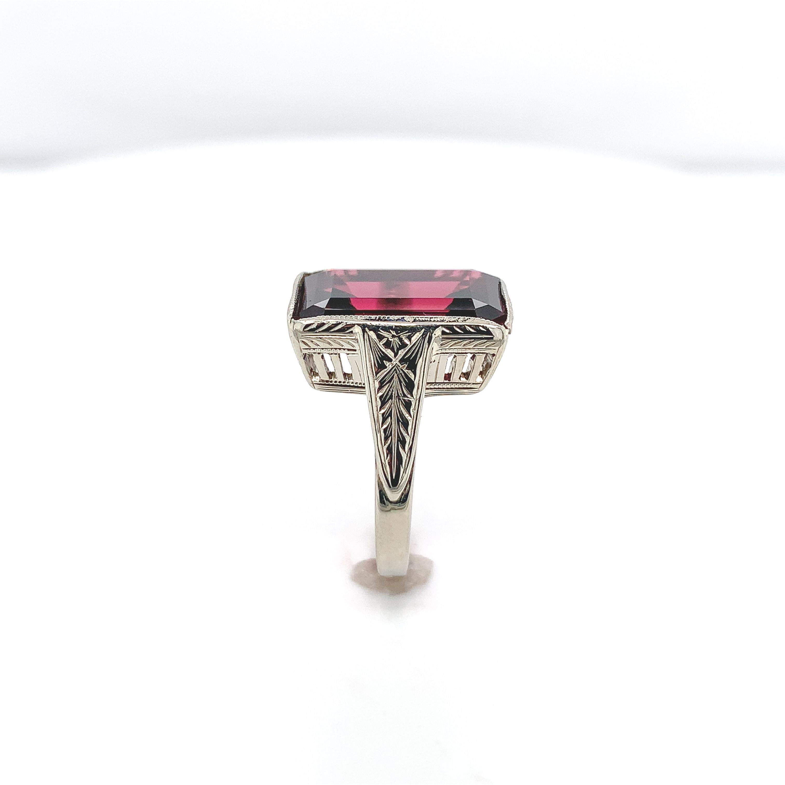 14K White Gold Hand Engraved Ring with an 8.35 carat Rhodolite Garnet In Good Condition For Sale In Big Bend, WI