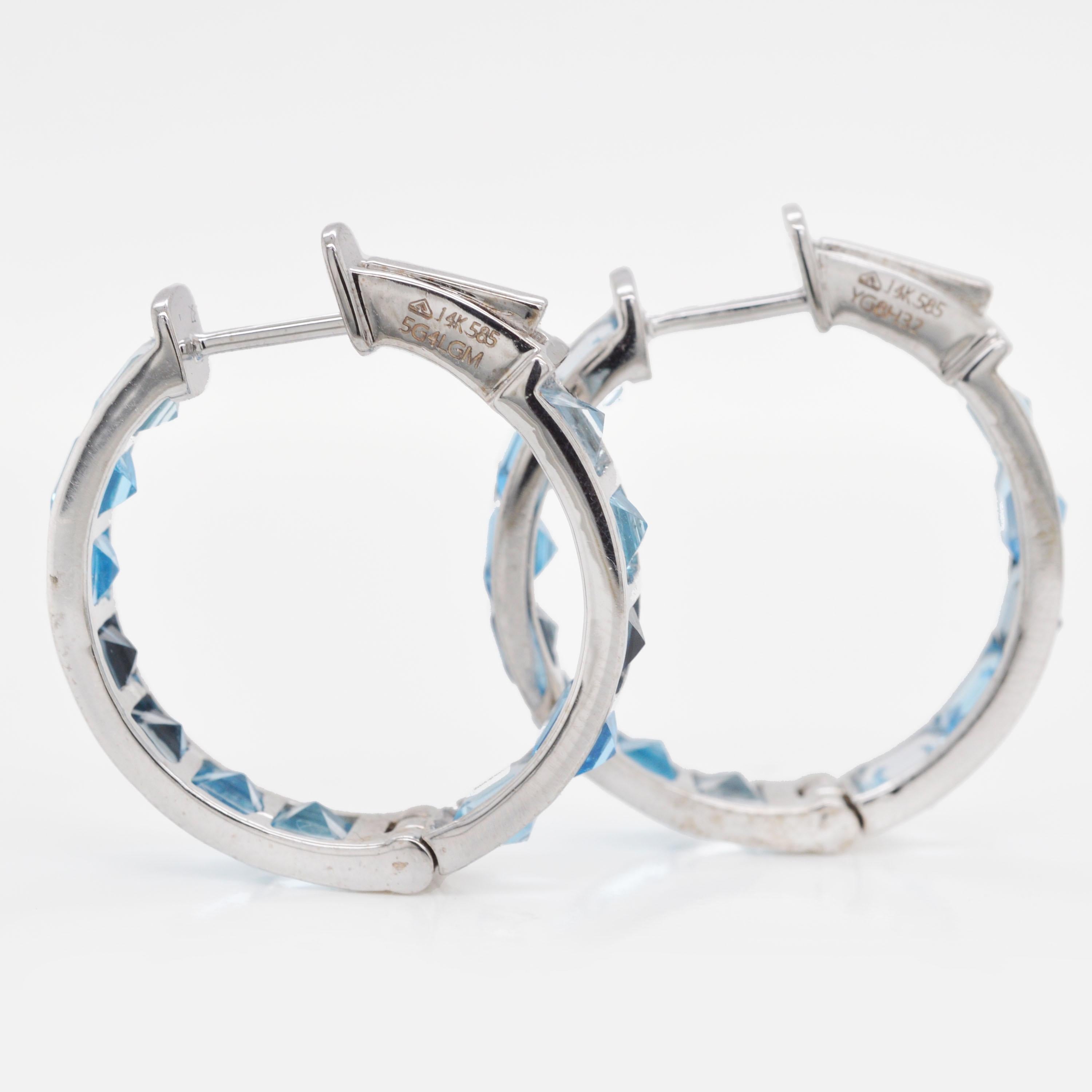 14K White Gold Handcrafted Blue Topaz Square Gemstones Channel Set Hoop Earrings en vente 1