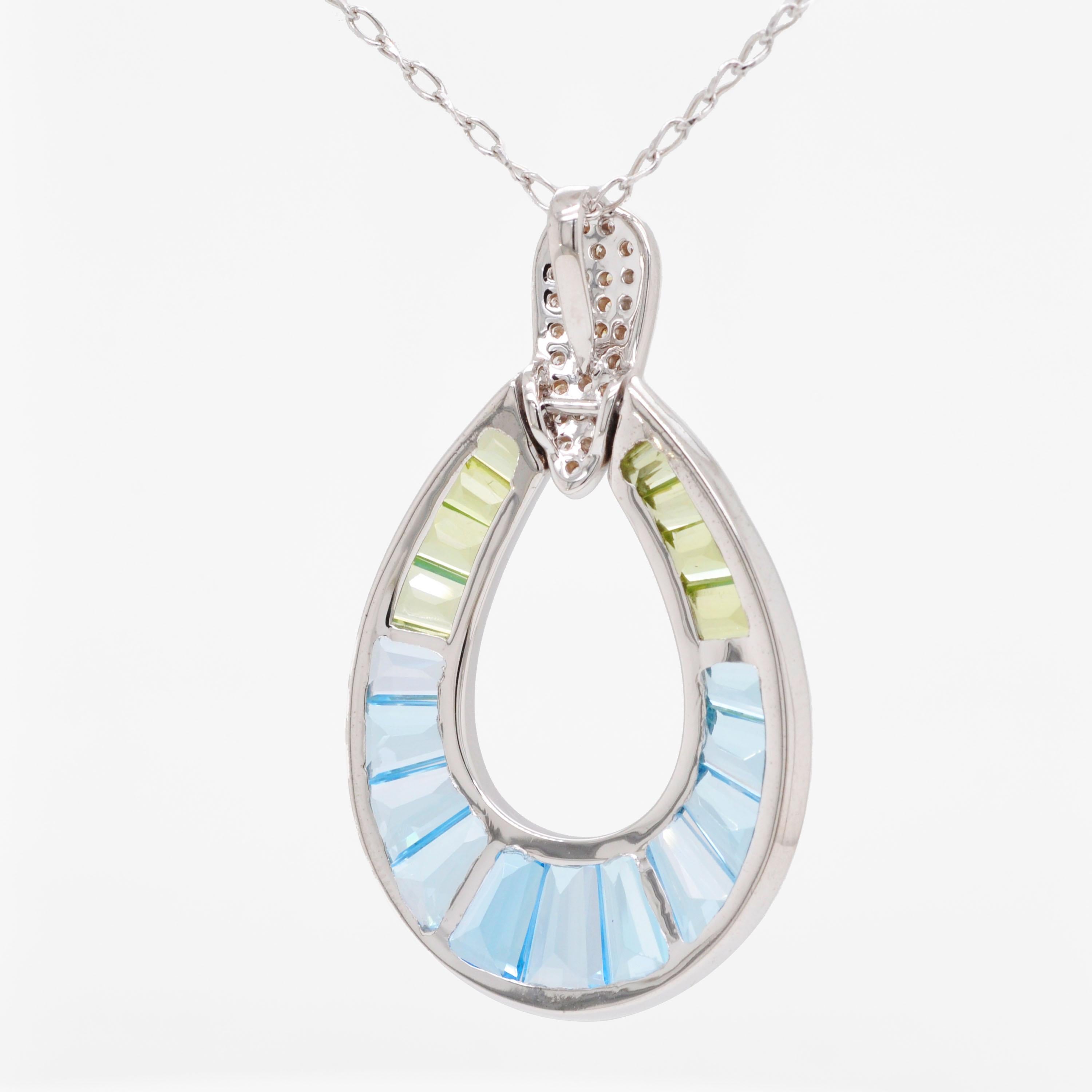 14K White Gold Handcrafted Custom Cut Peridot Blue Topaz Diamond Pendant im Angebot 1