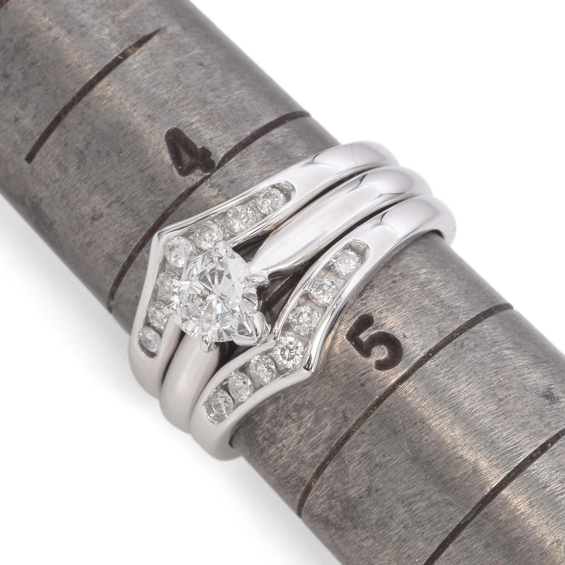 14K White Gold Heart-Cut 0.57 TCW Diamond Engagement Ring Set For Sale 2