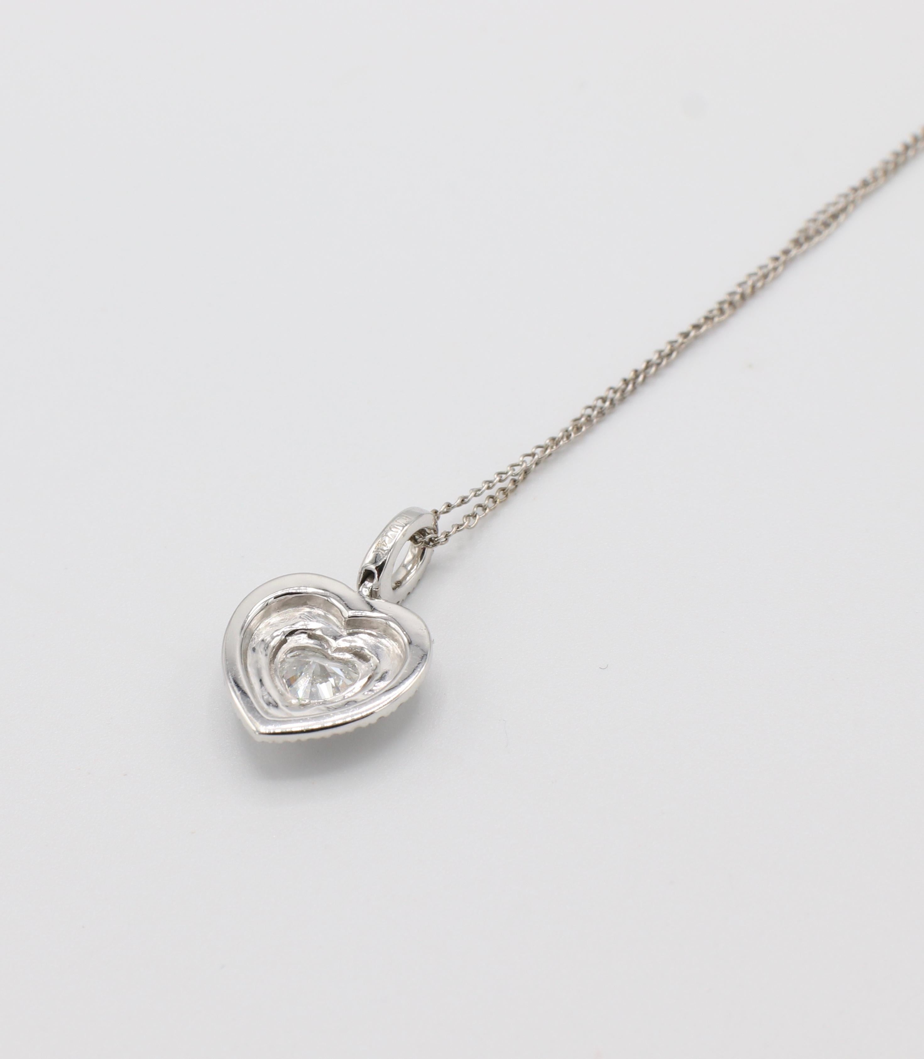 14 Karat White Gold Heart Shape Diamond Double Halo Pendant Drop Necklace 1