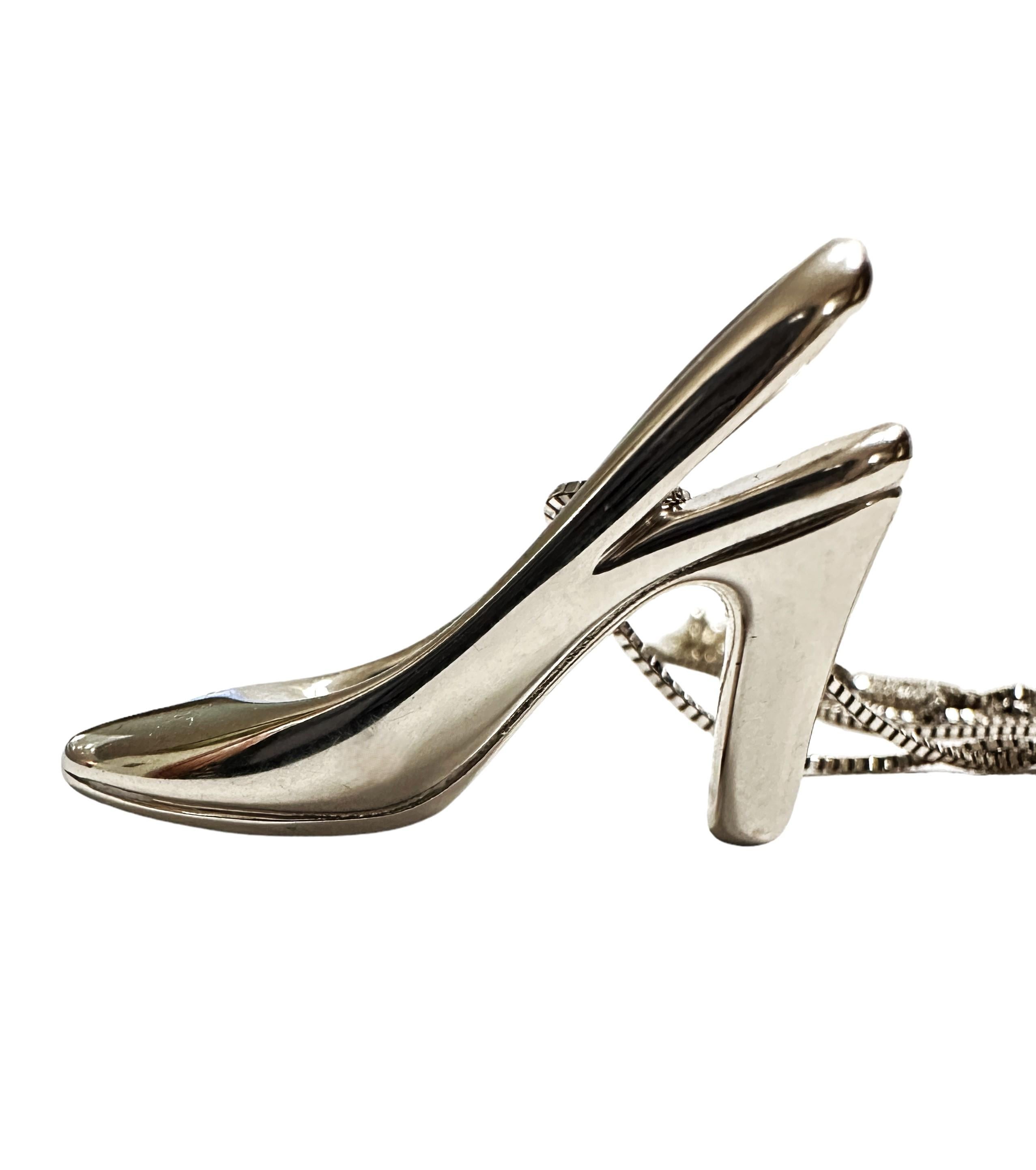 14k White Gold High-Heeled Shoe Pendant and 14K White Gold Chain In Excellent Condition For Sale In Eagan, MN