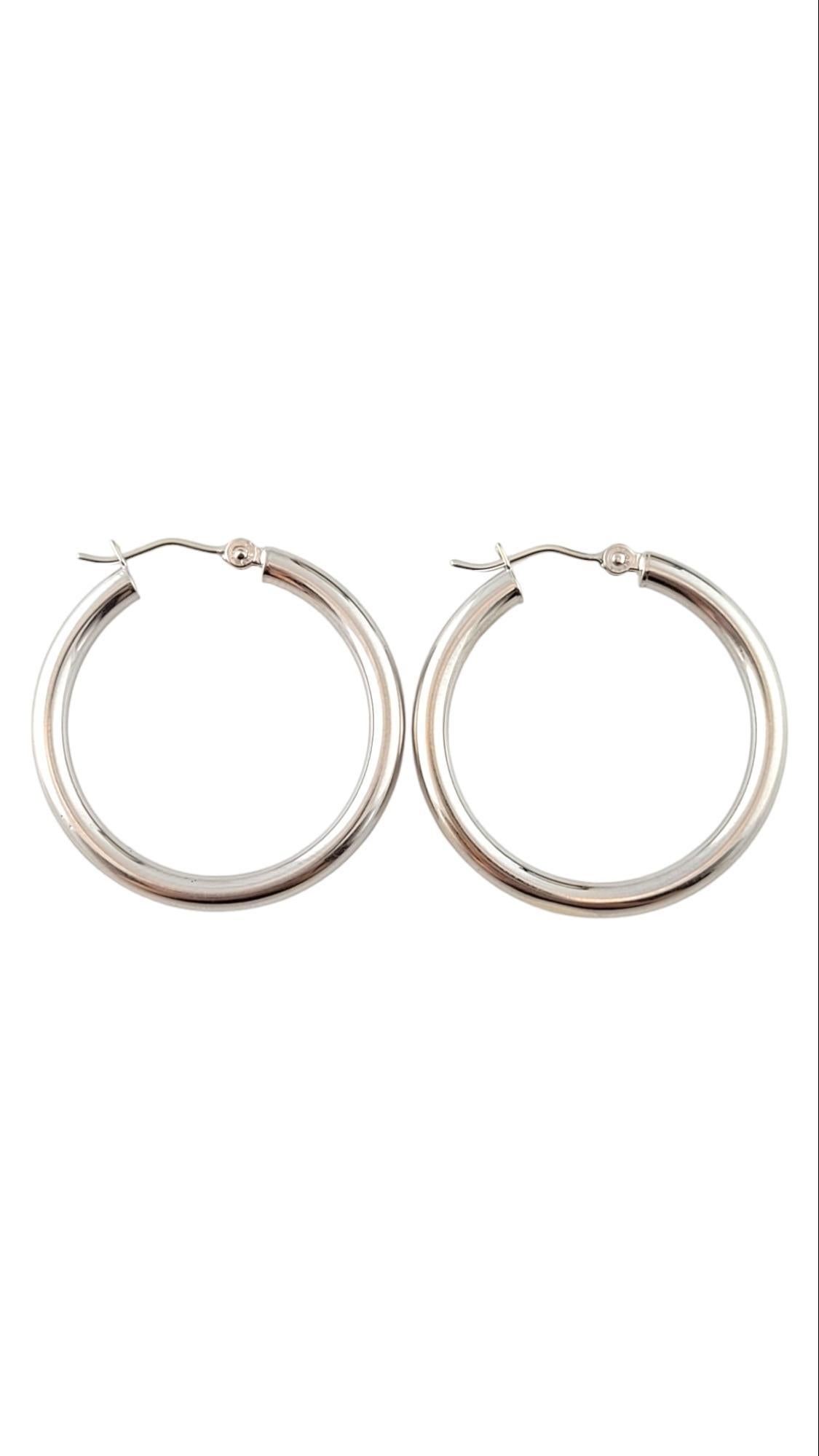 14K White Gold Hoops

This classic set of gorgeous 14K white golf hoops would look beautiful on everyone!

Size: 30.6mm X 30.1mm X 3.0mm

Weight: 2.34 g / 1.5 dwt

Hallmark: RCI 14K

Very good condition, professionally polished.

Will come packaged