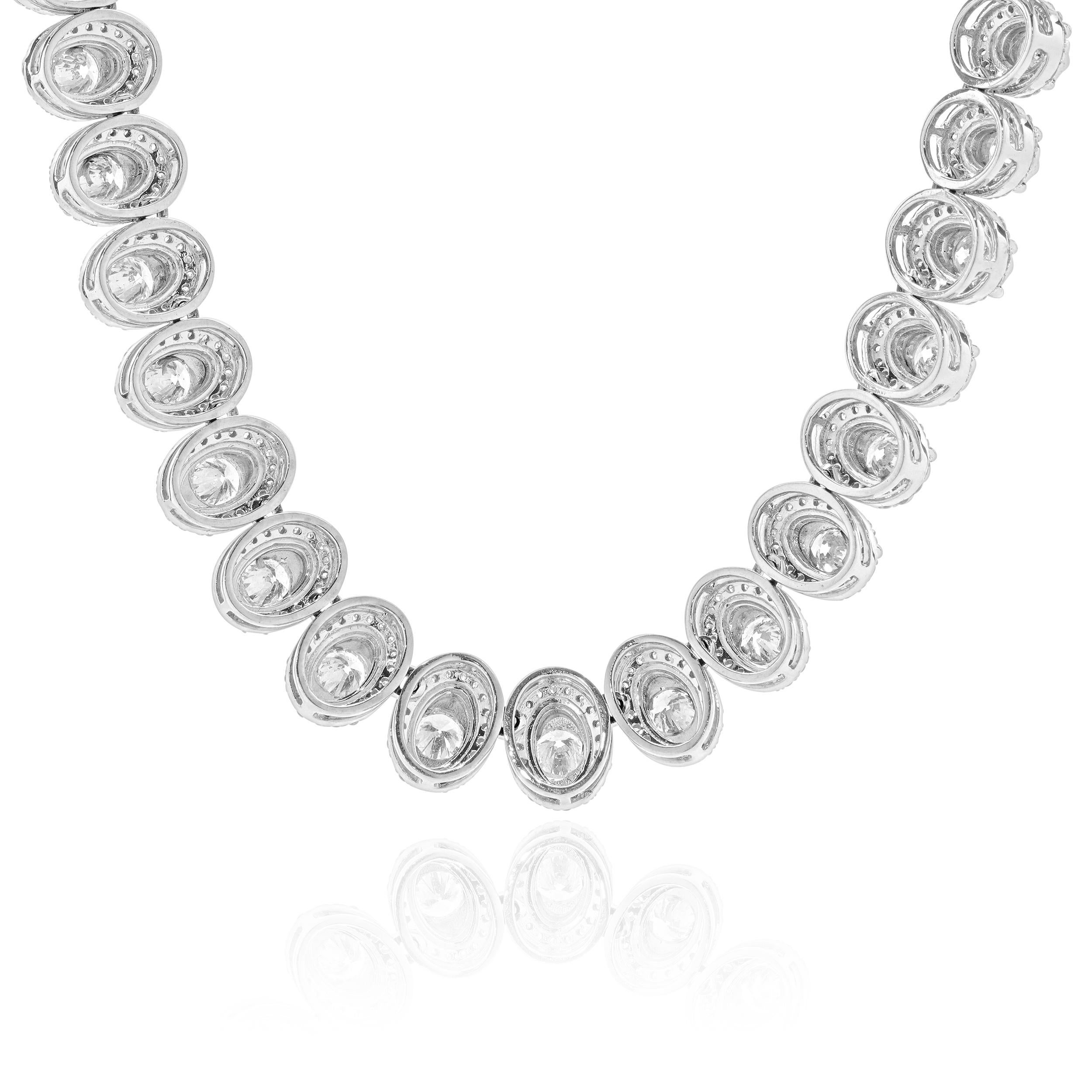 14k White Gold Illusion Diamond Graduated Tennis Necklace In Excellent Condition For Sale In Scottsdale, AZ