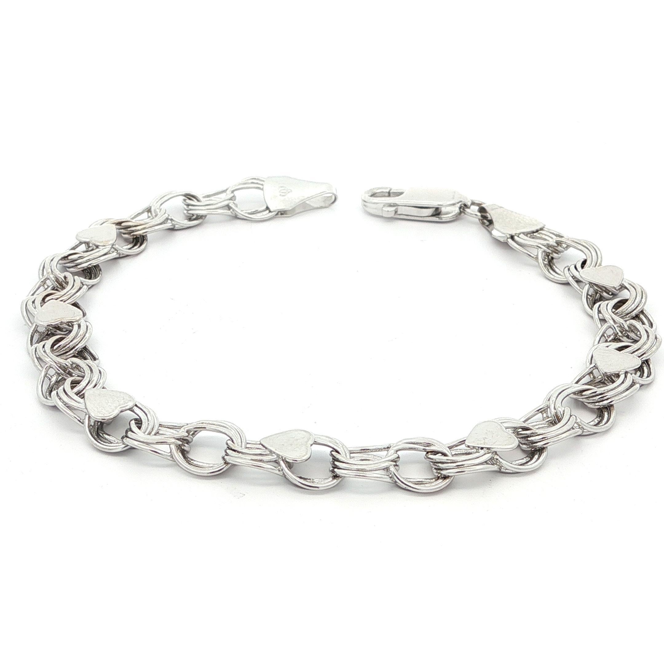 Material: Oro blanco macizo de 14 quilates
Peso: 8,9 gramos
Longitud: 7,75