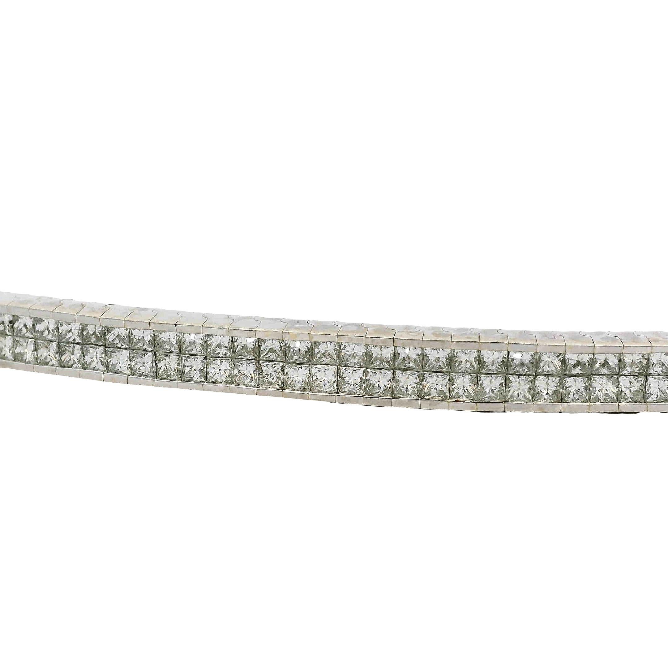 Pulsera de oro blanco de 14 quilates con dos filas de diamantes naturales de 8,31 quilates

¡Esta impresionante pulsera de tenis con diamantes de 8.31 ctw está en excelentes condiciones y lista para enviar!

Tipo de pulsera Pulsera de