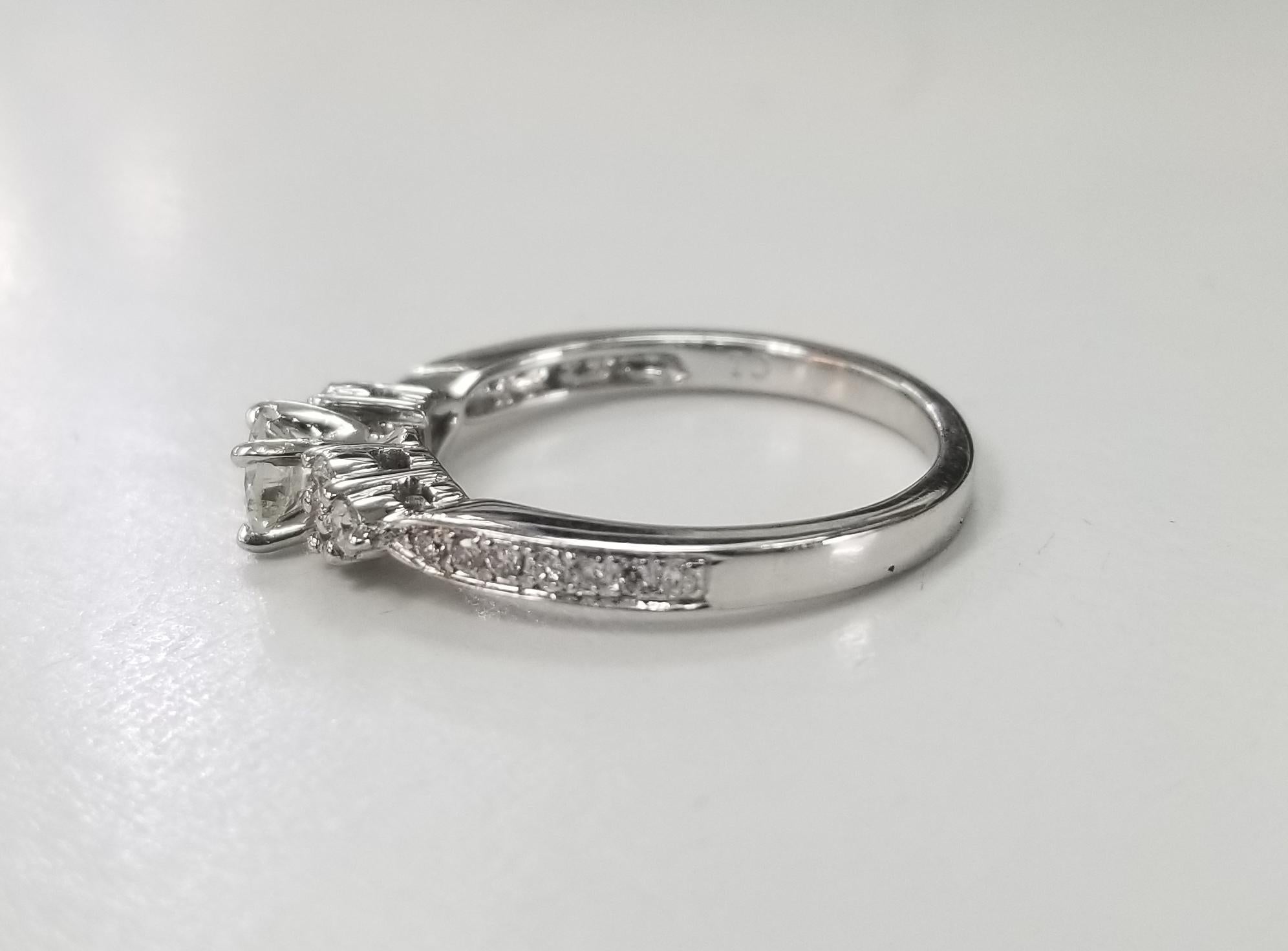 Contemporary 14 Karat White Gold Ladies Diamond Engagement Ring For Sale