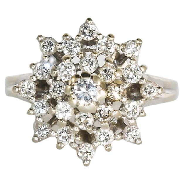 14K Weißgold Damen' Vintage Diamant-Cluster-Ring mit 0,50 Karat Diamant im Angebot